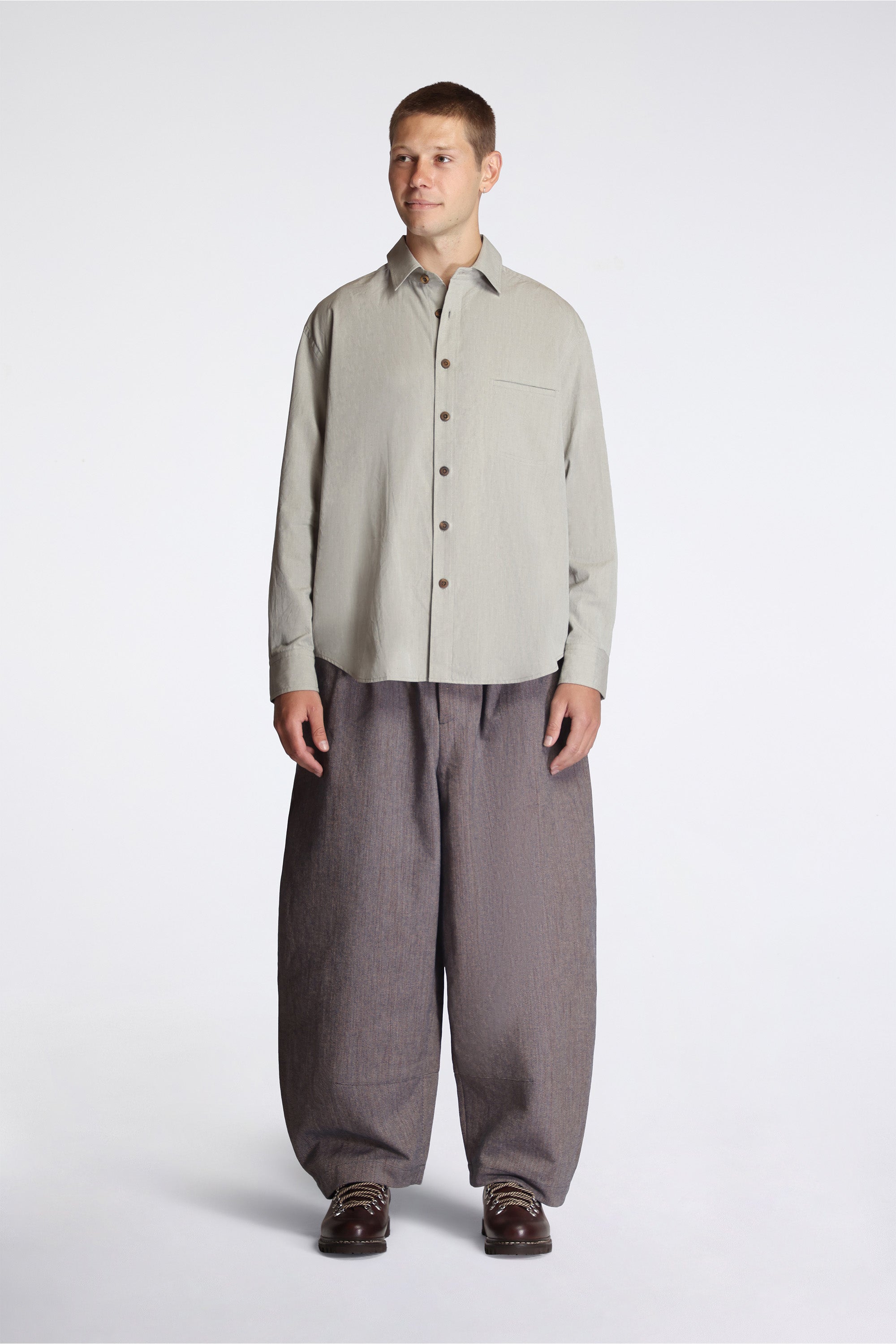 Easy Shirt Warm Gray Washed Cotton Shirting