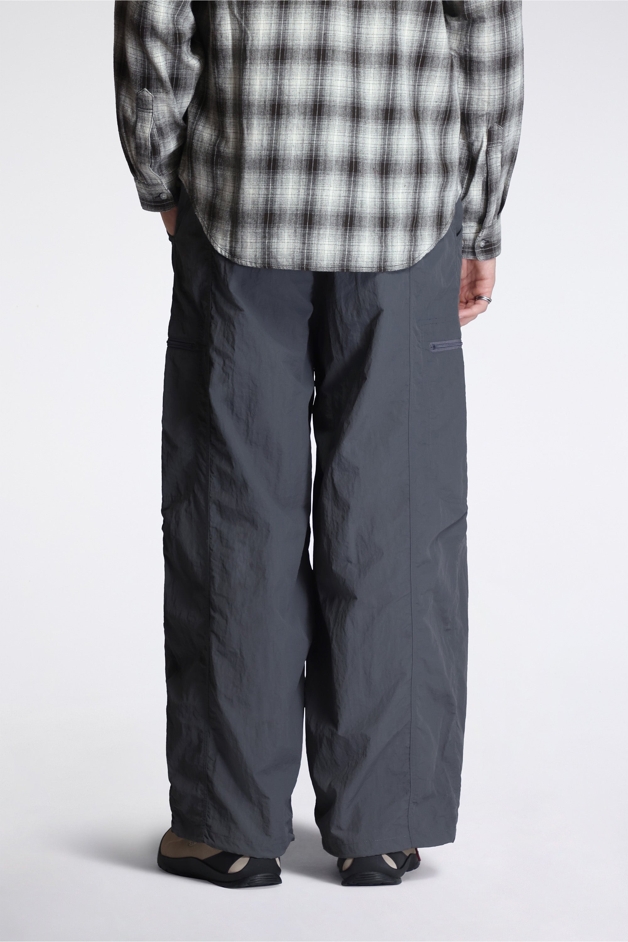 Nylon Loose Balloon Pant Carbon