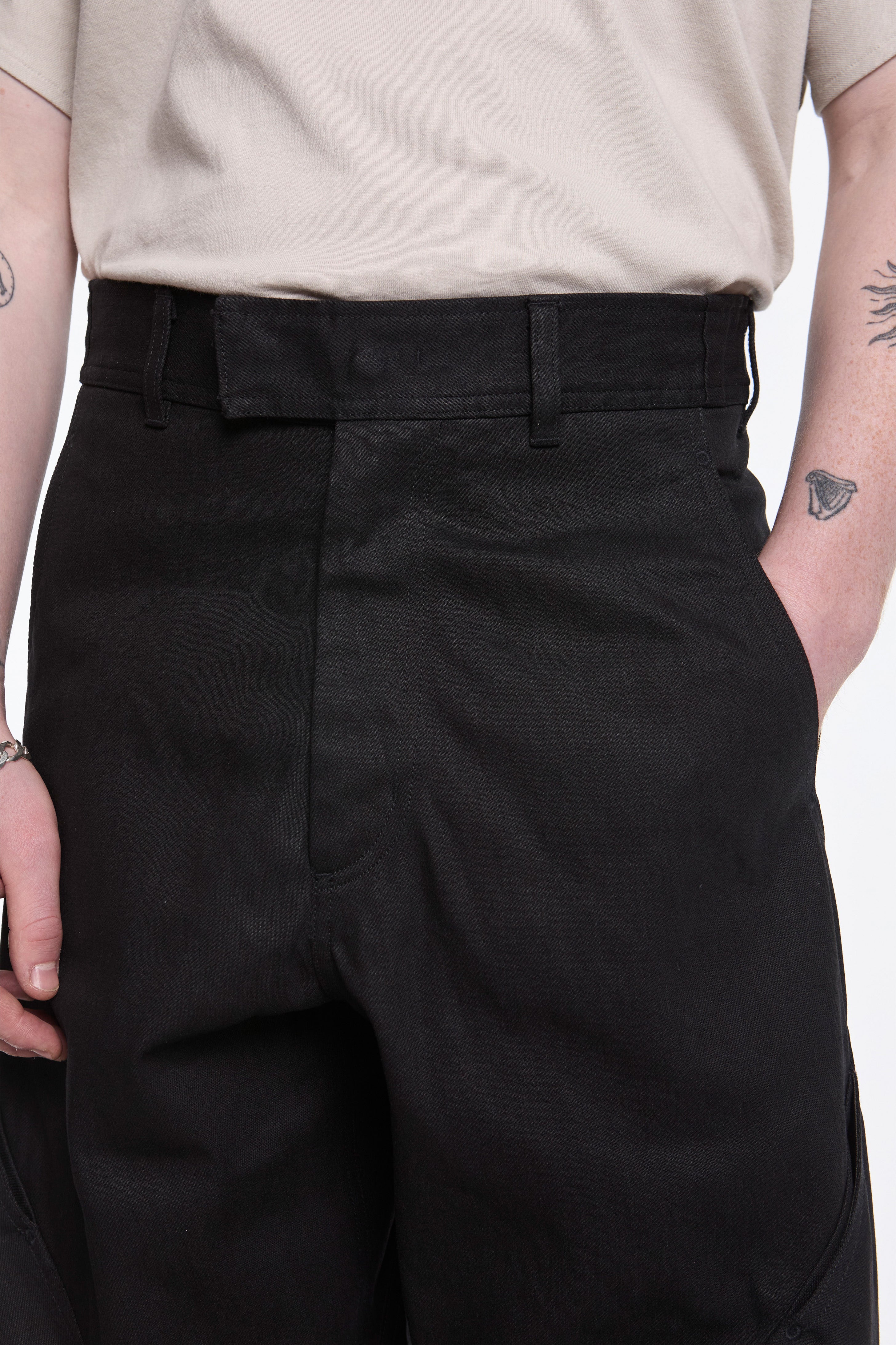 Helicoid Jeans Black
