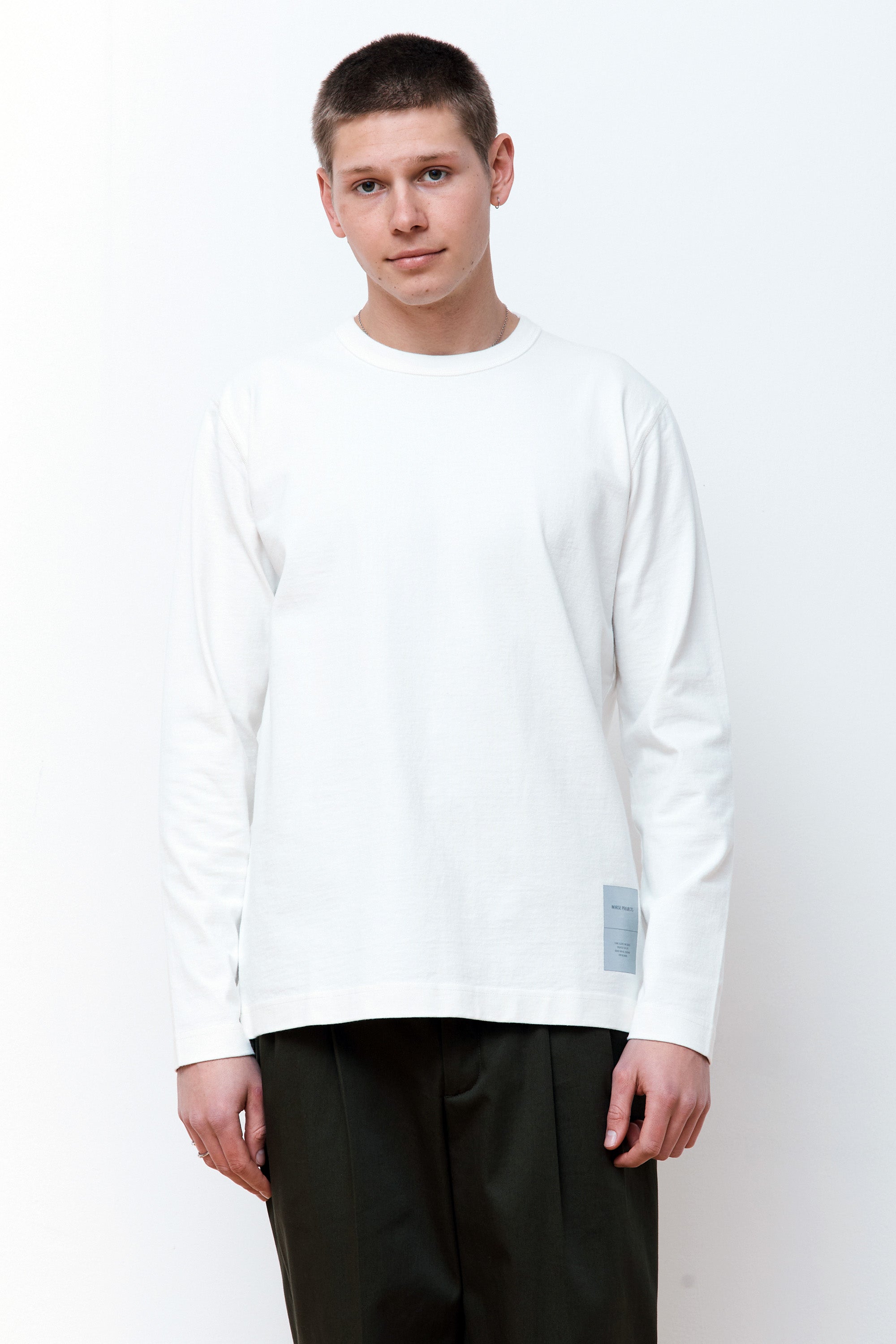 Holger Tab Series Reflective LS White