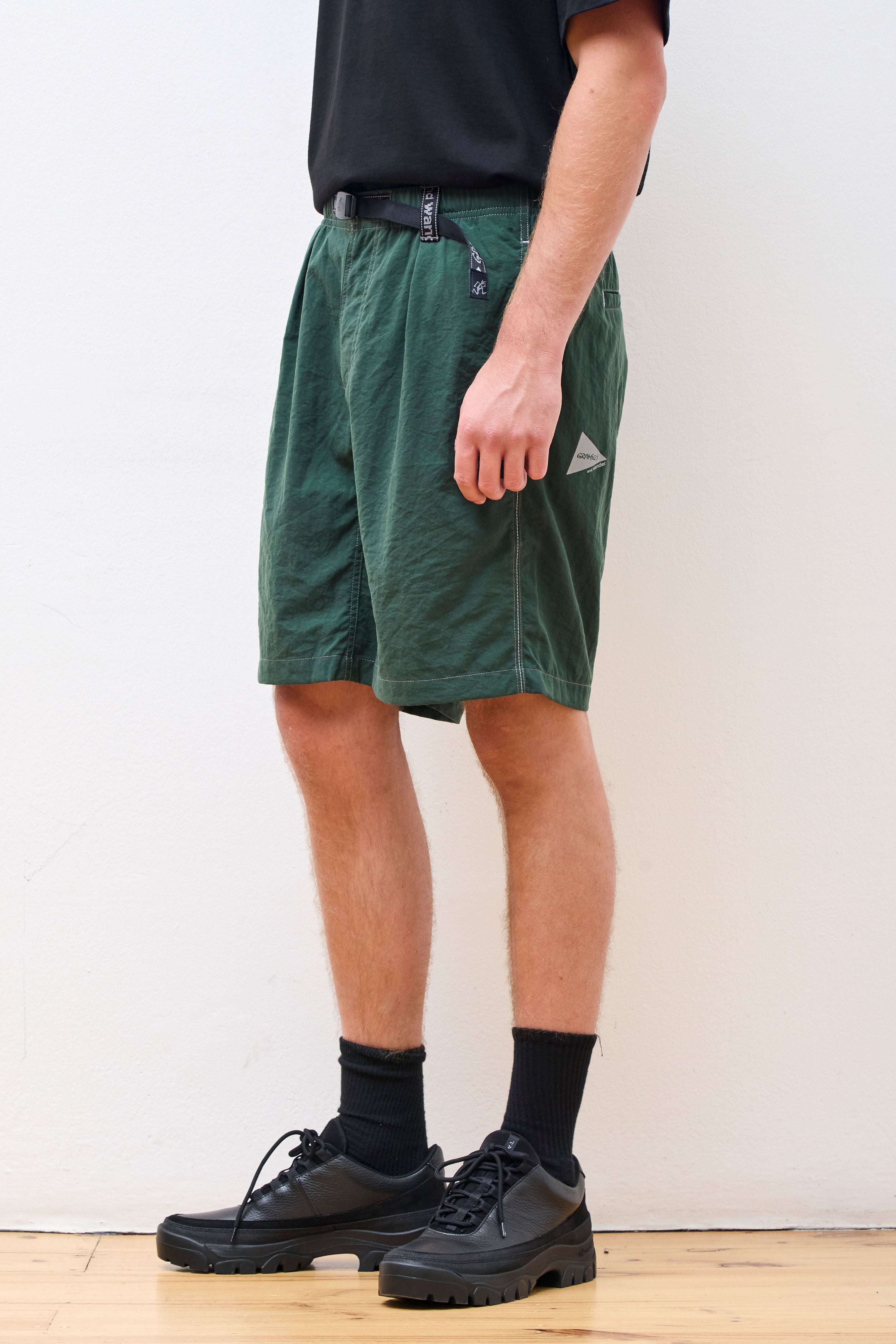 AW Nylon G-Short Green