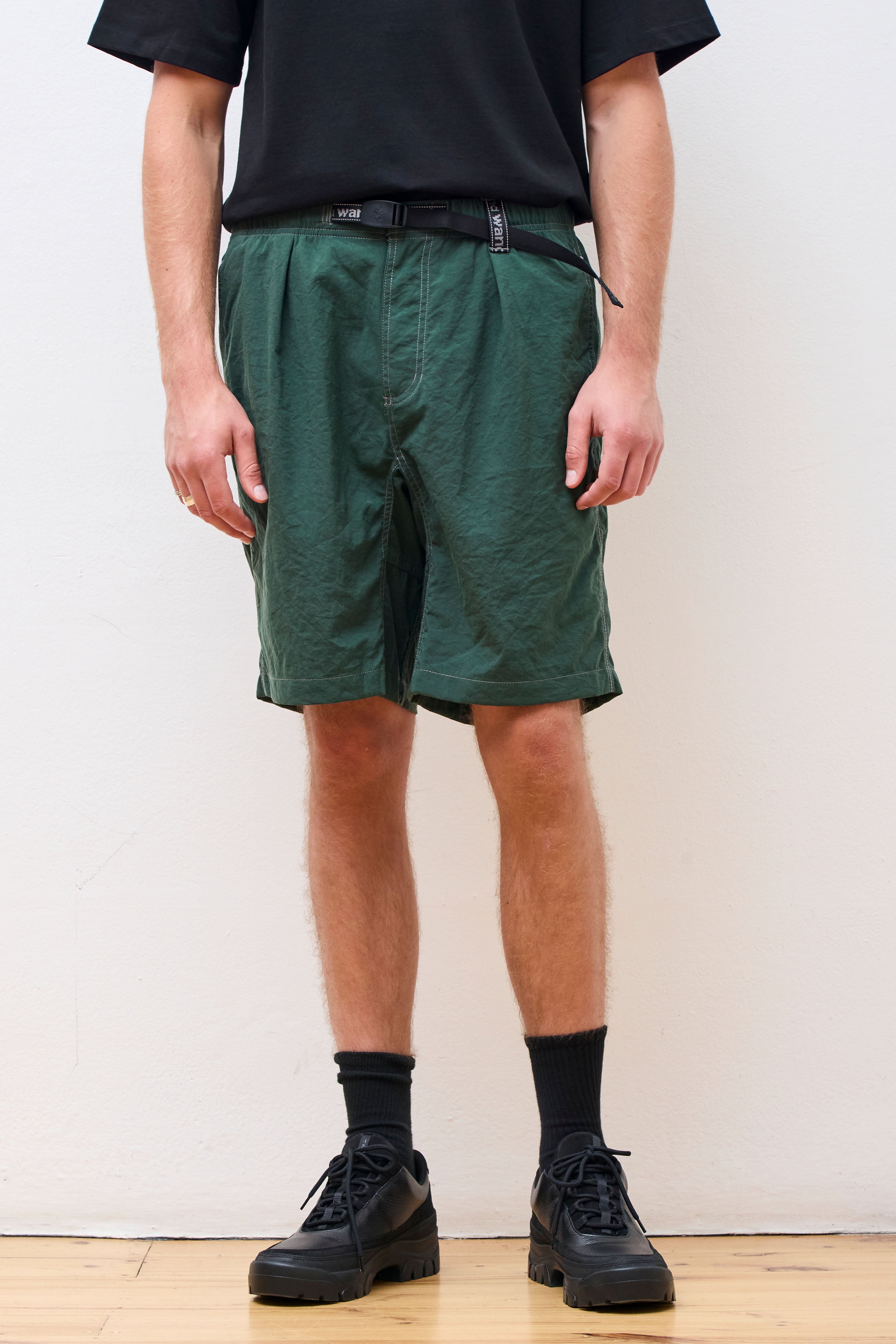 AW Nylon G-Short Green