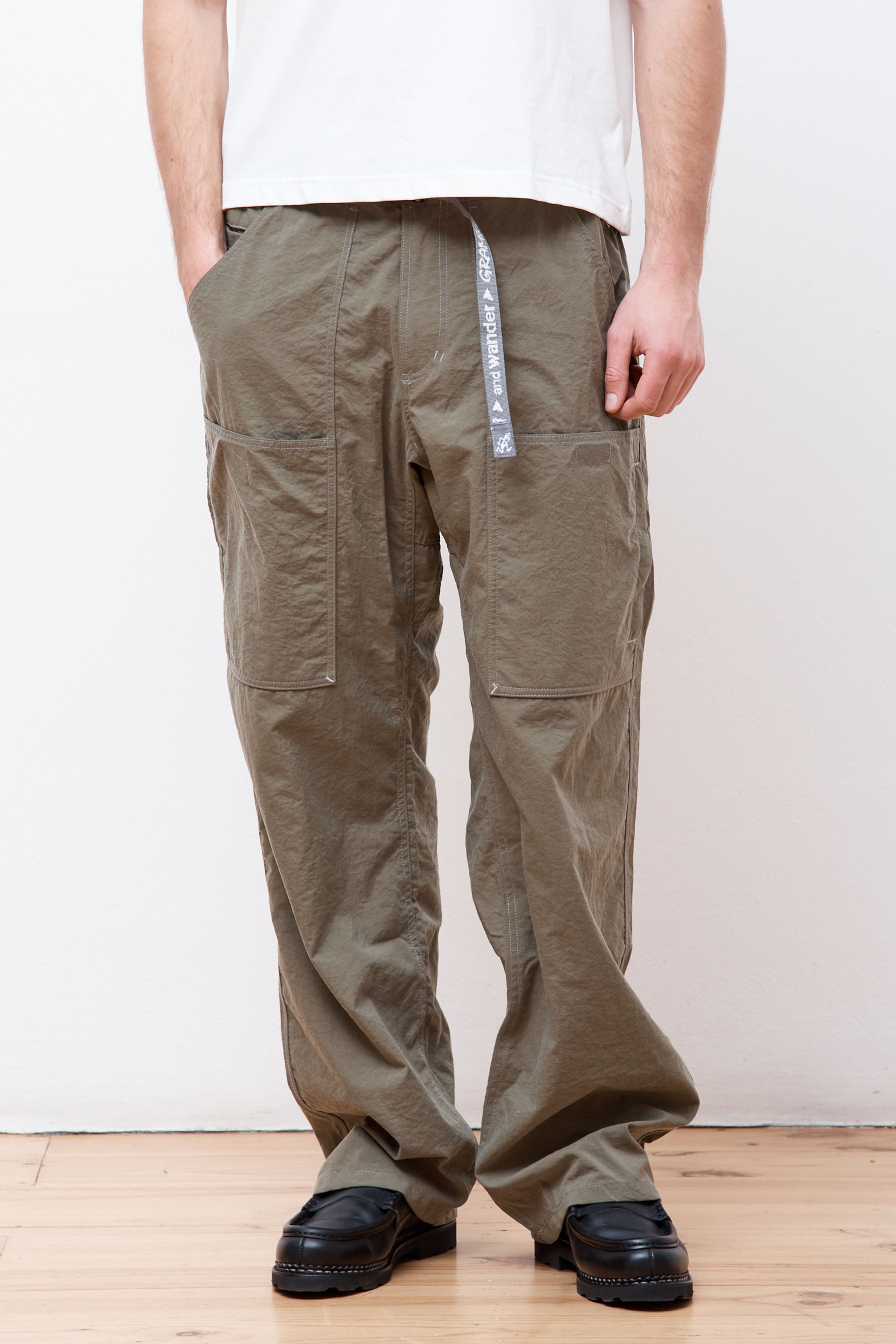 AW Nylon EQT Pant Khaki