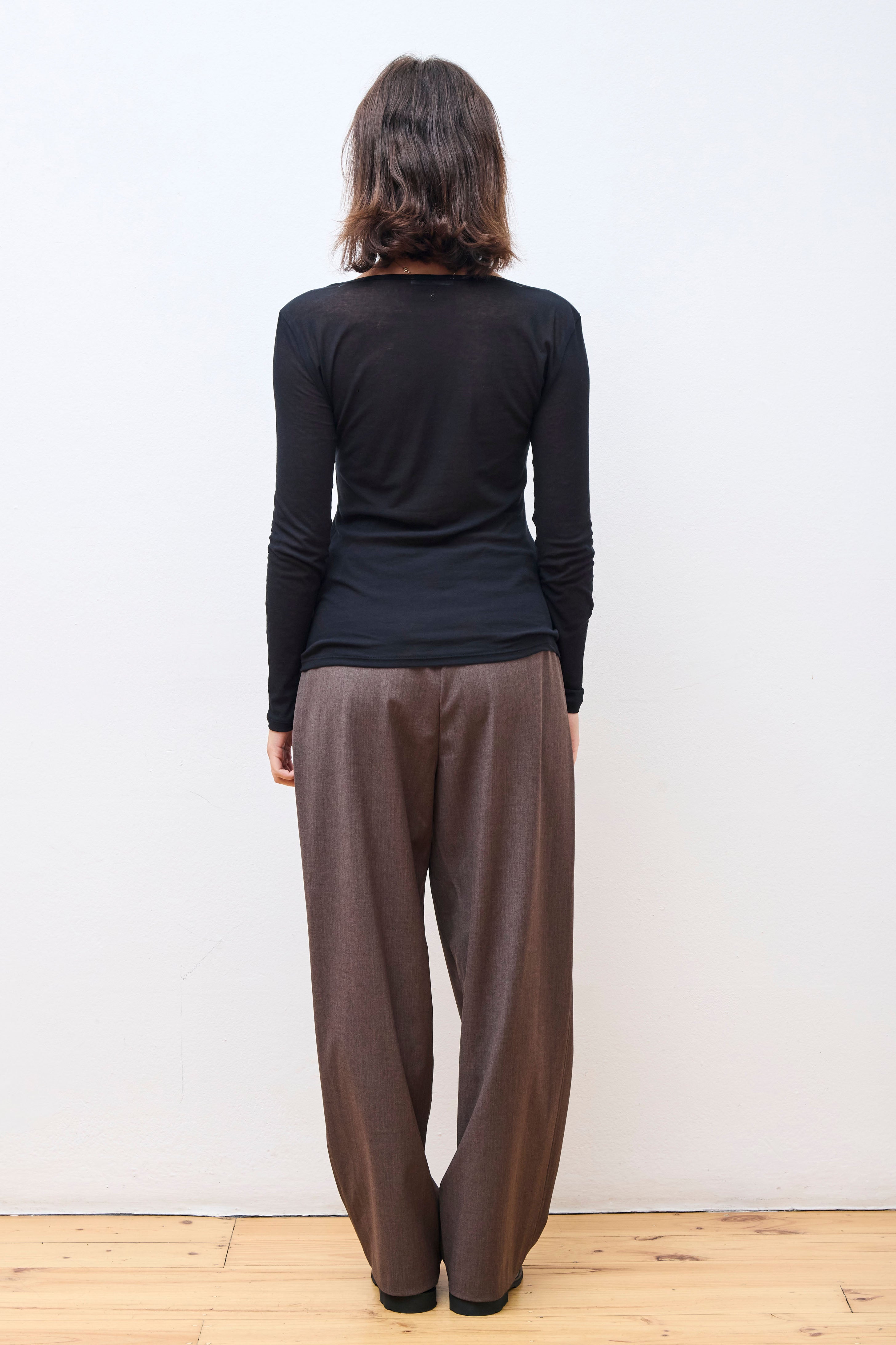 Wide Tuck Pants Brown