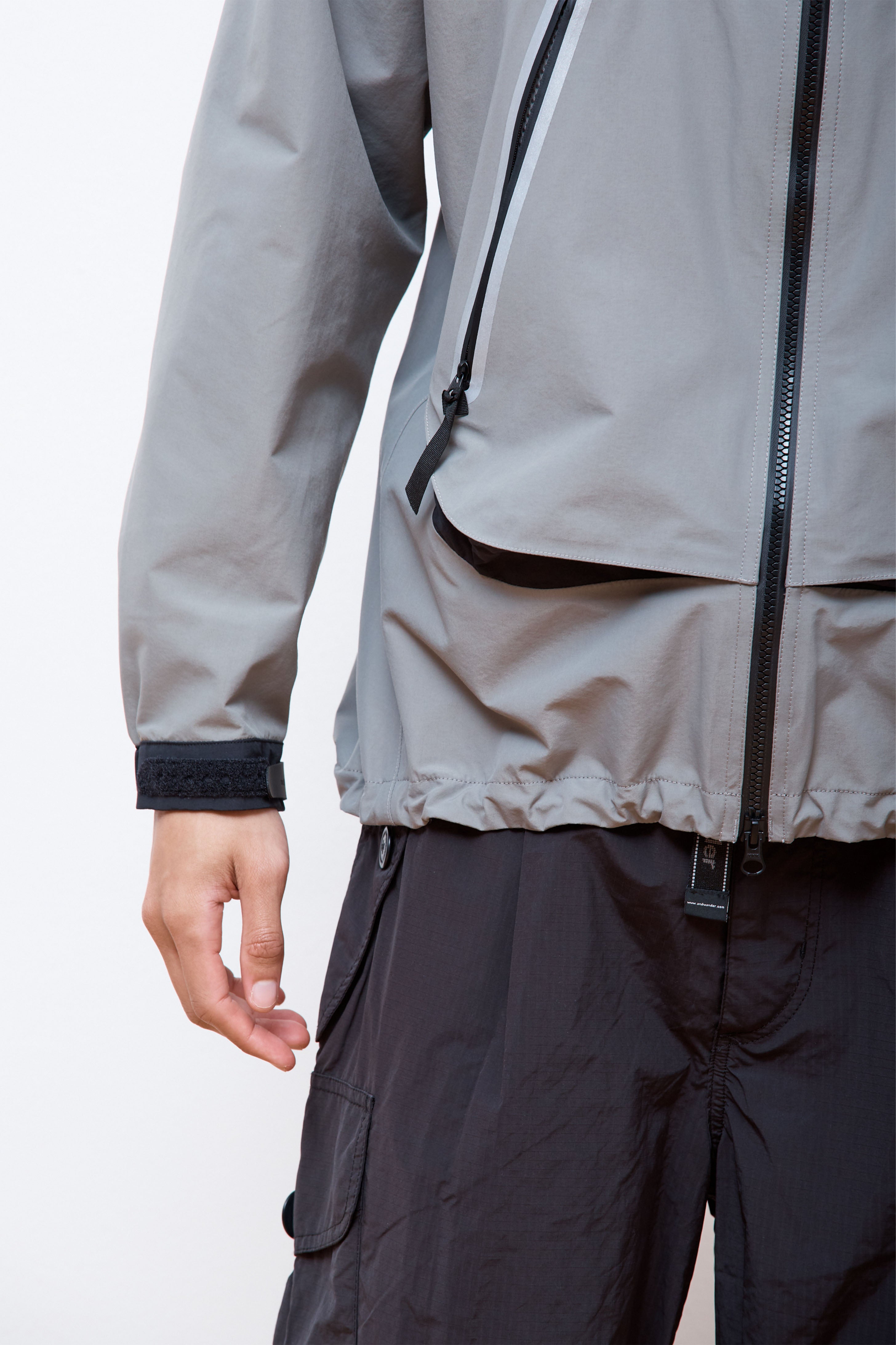 Loose Fitting Rain Jacket Gray