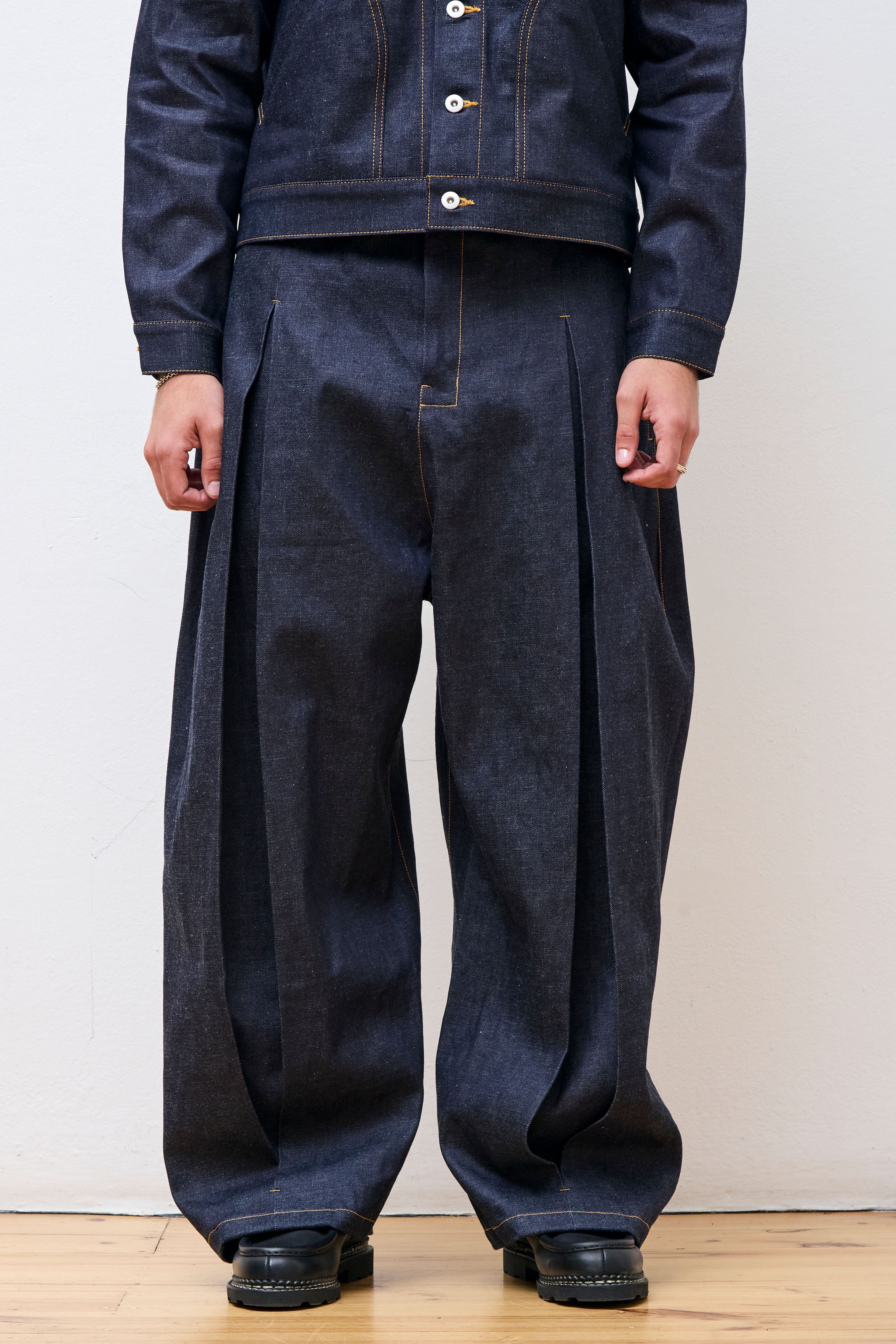 Box Pleat Trouser Denim Raw Denim