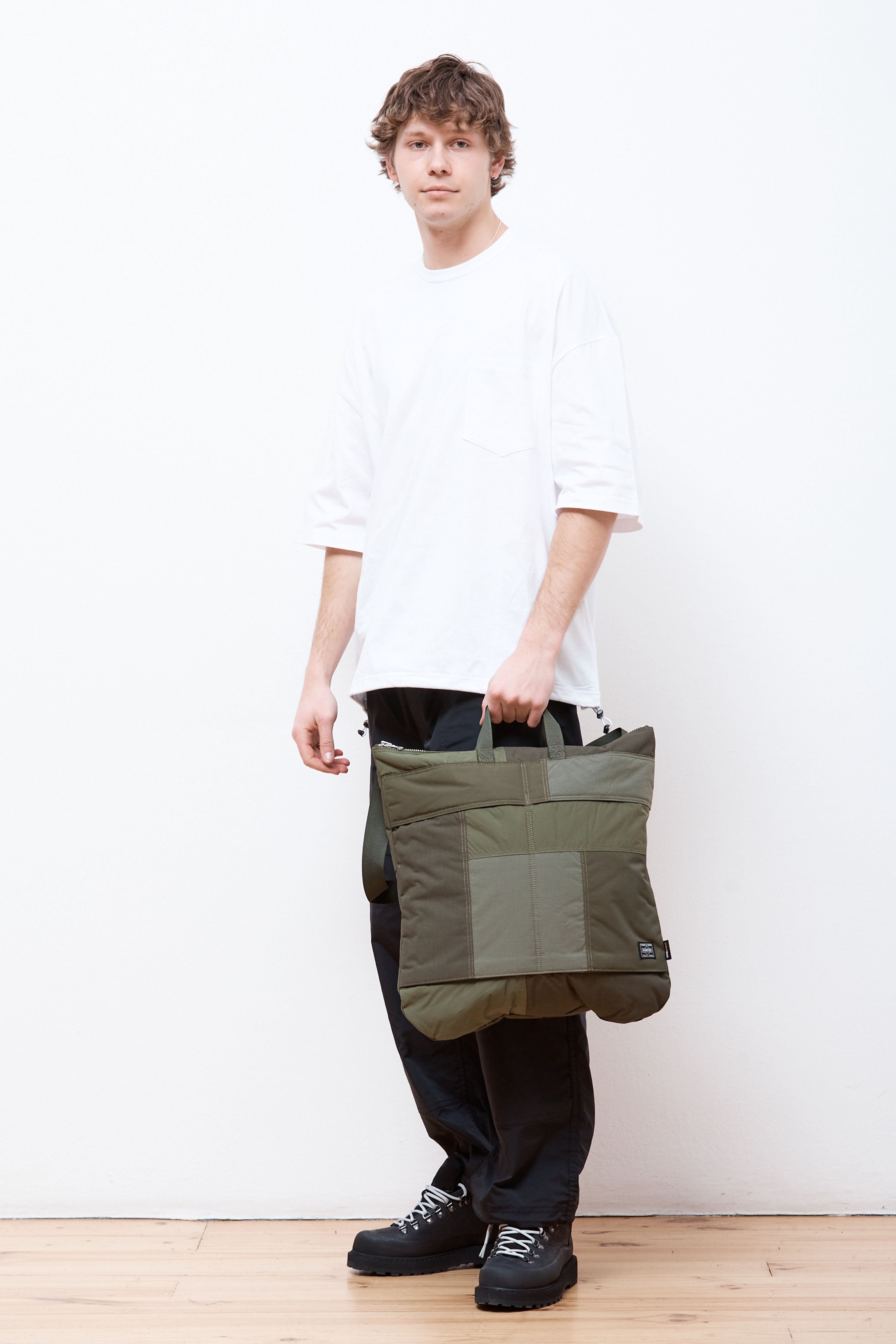 Porter Helmet Bag Khaki