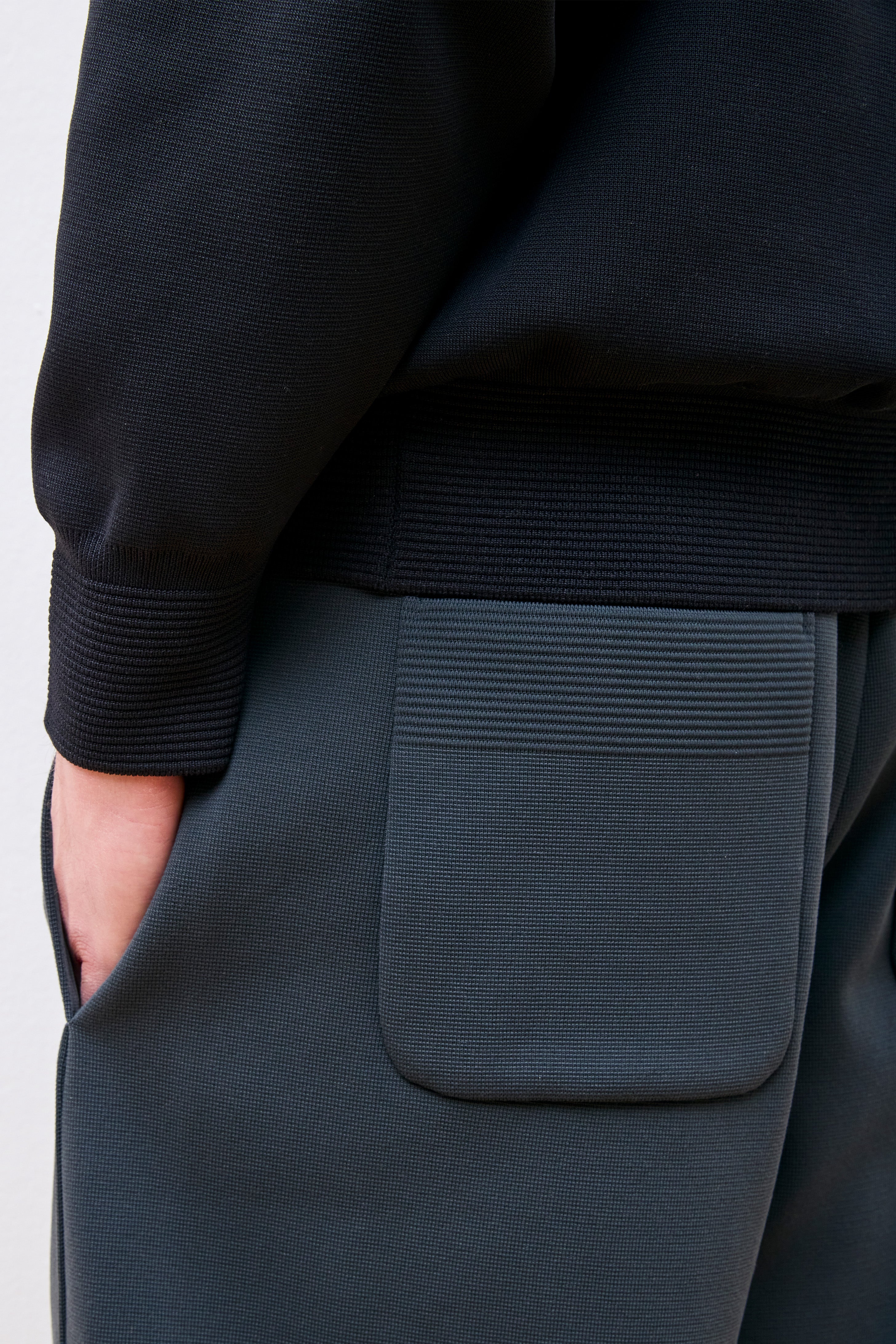 Milan Pullover Black