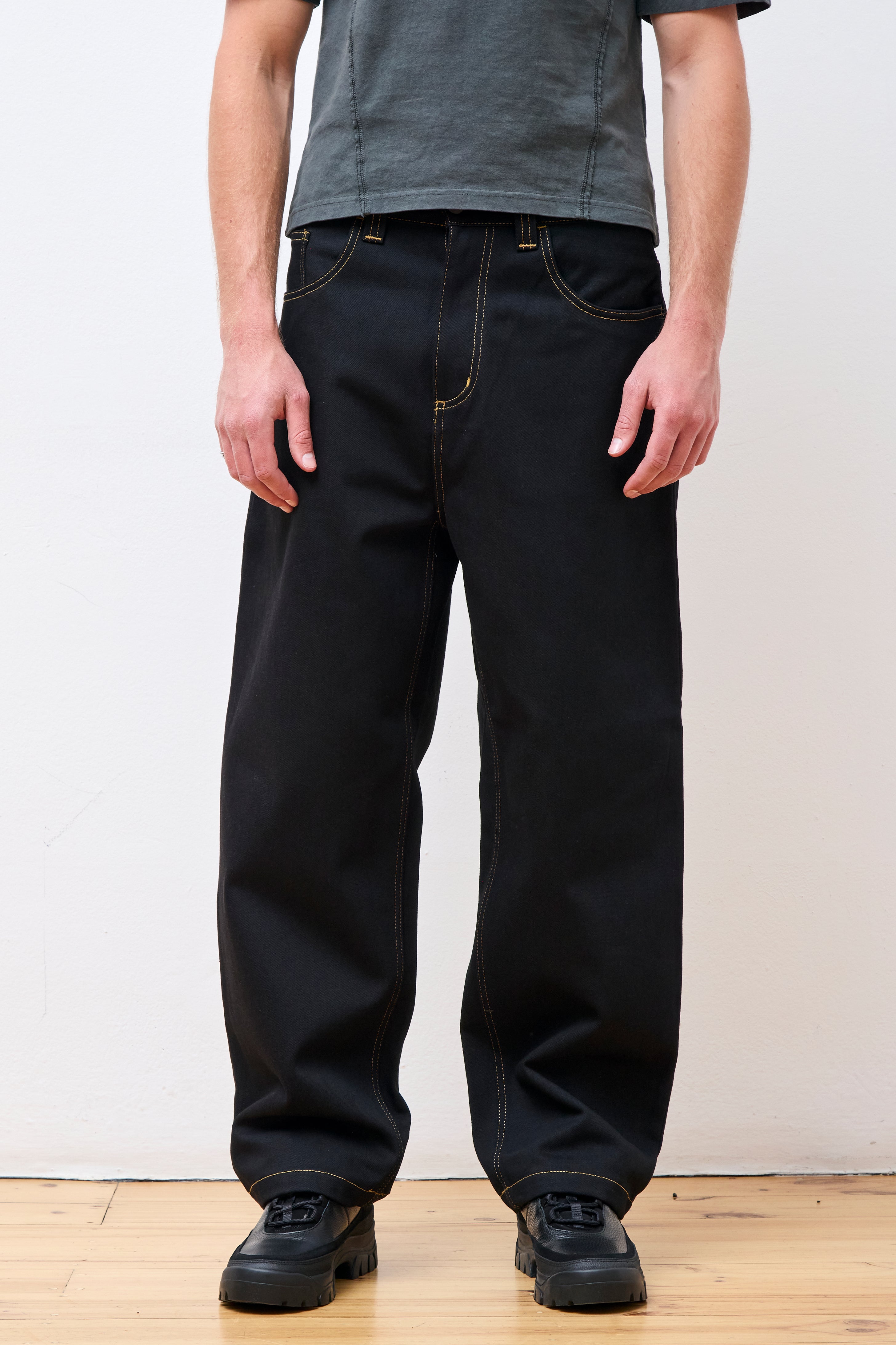 Brandon Pant Black Rigid