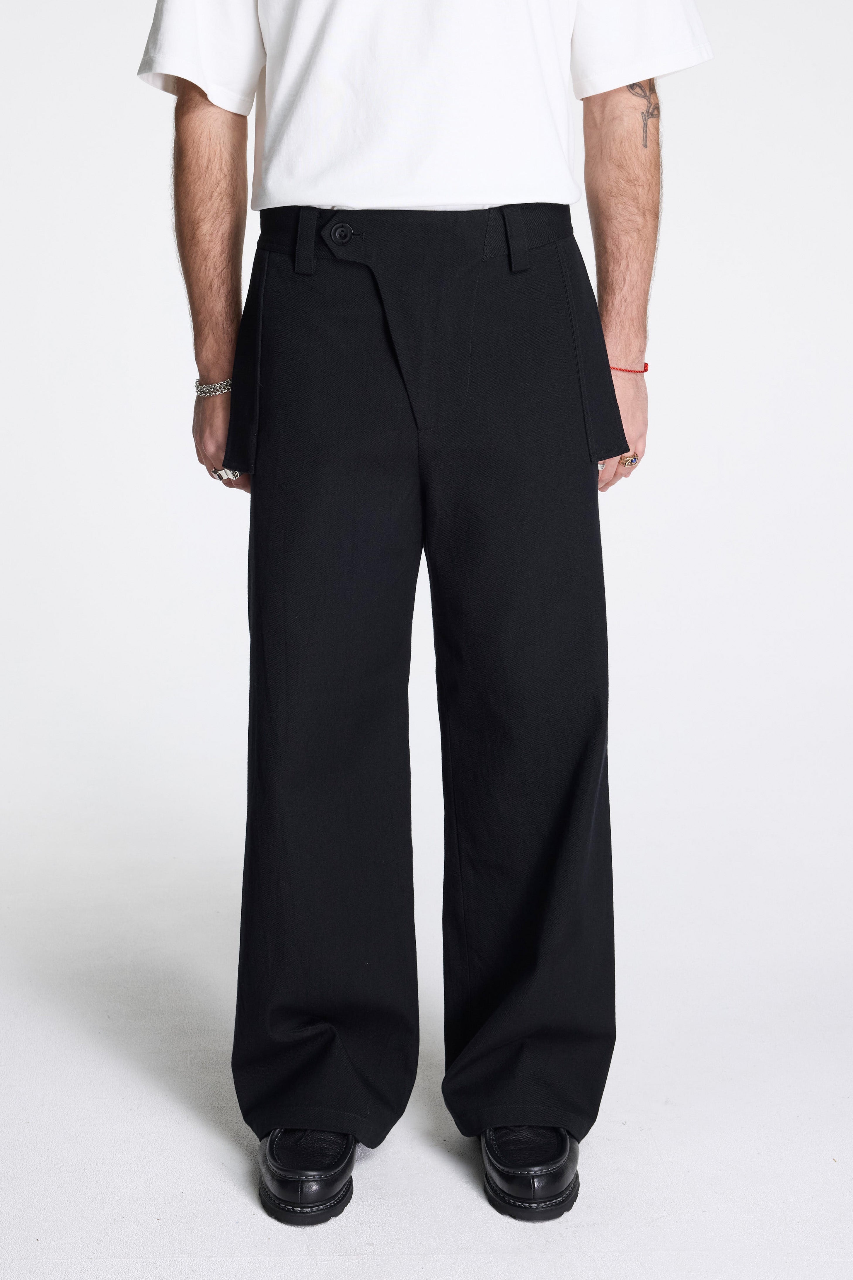 Celaeno Pants Black