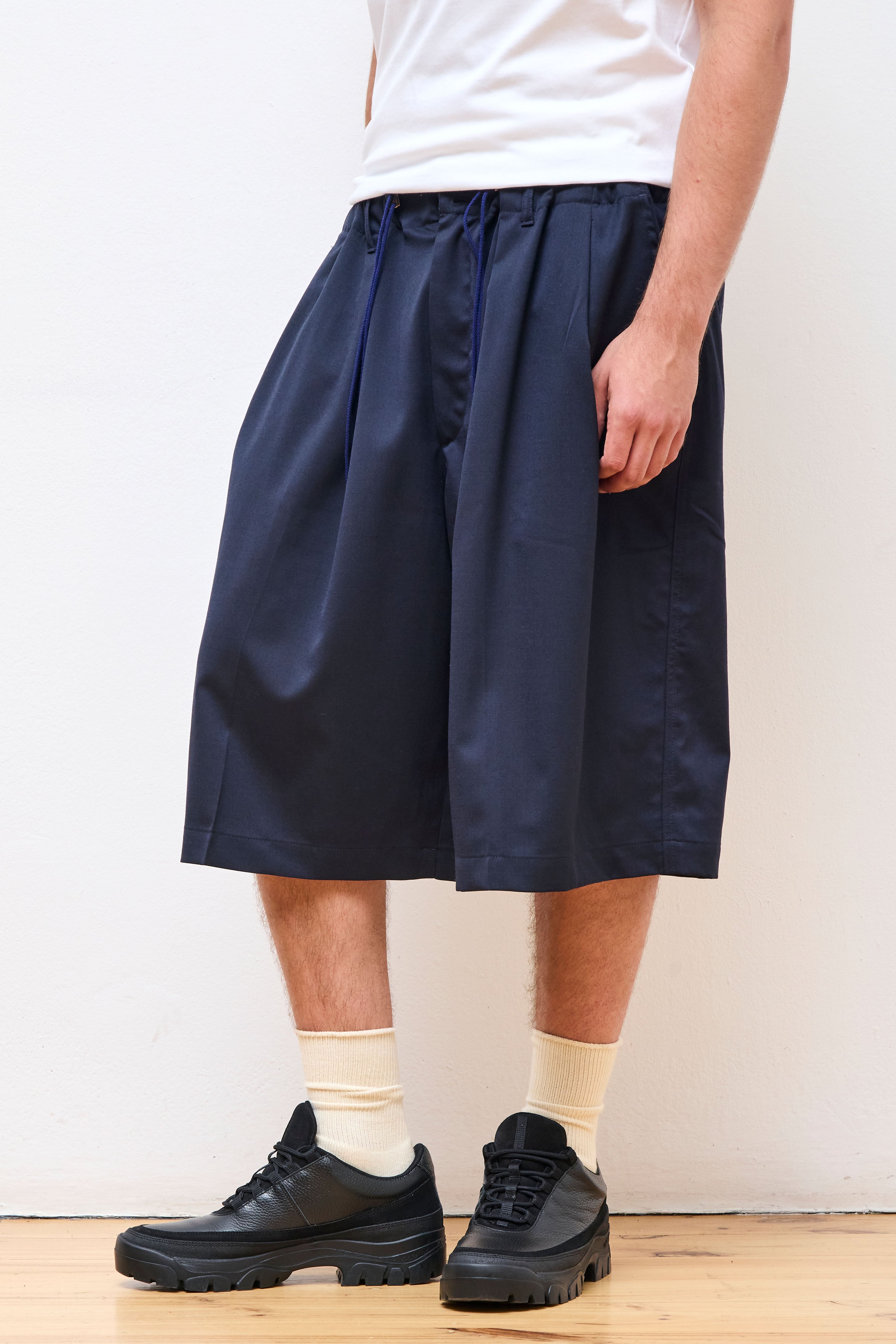 Circular Shorts Navy