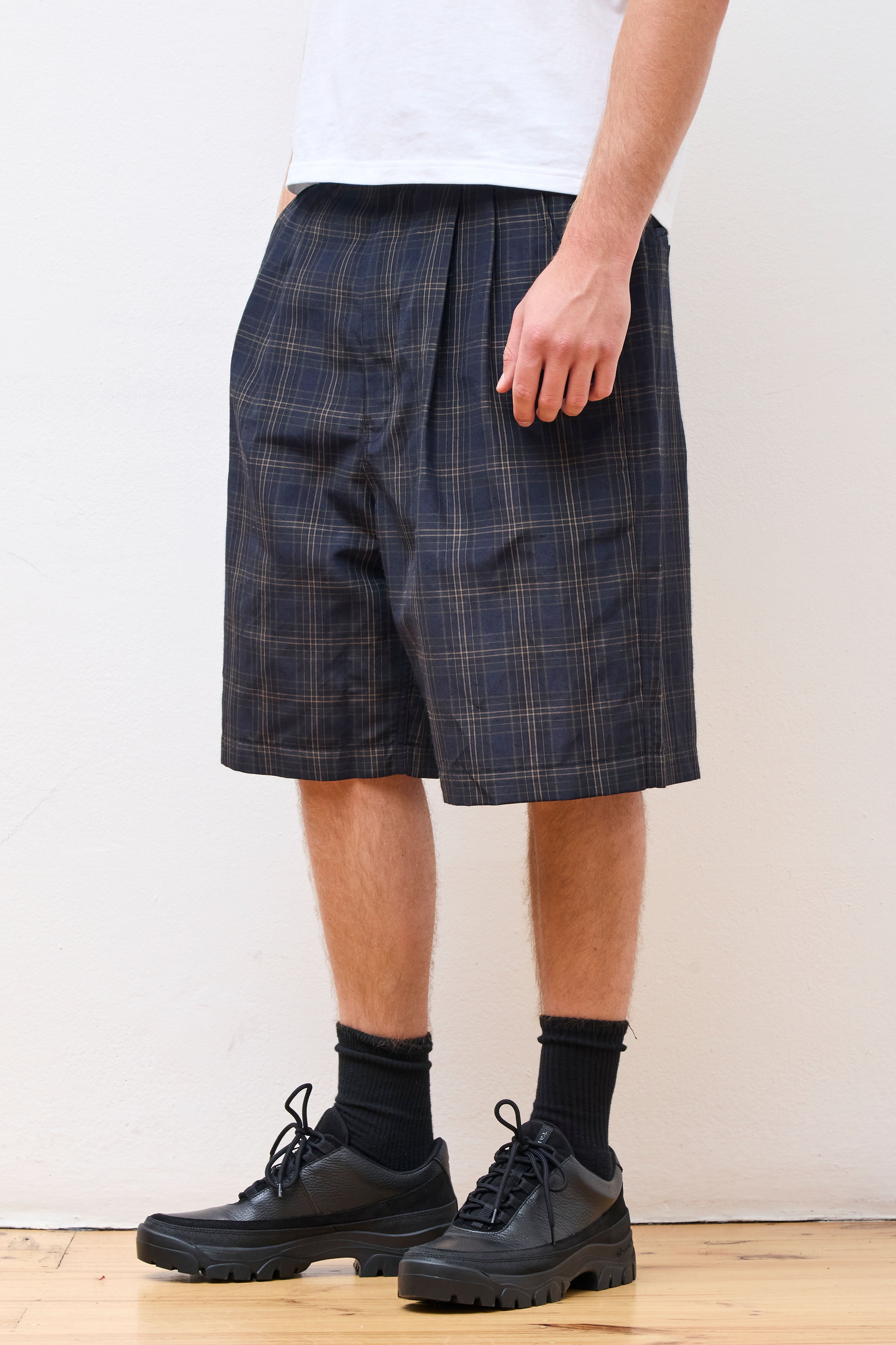 Linen Plaid Shorts Navy