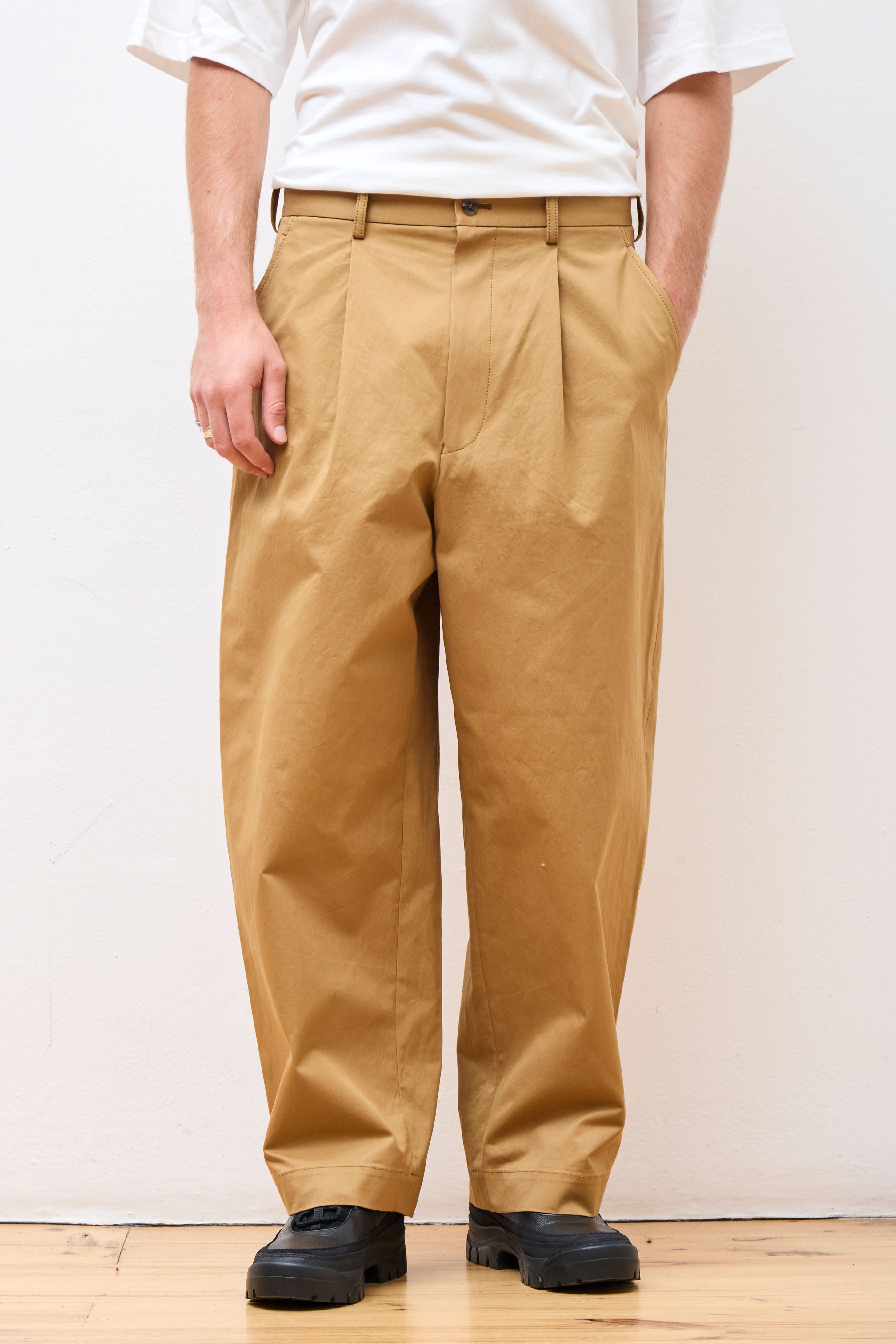 Wide Leg Pants Beige