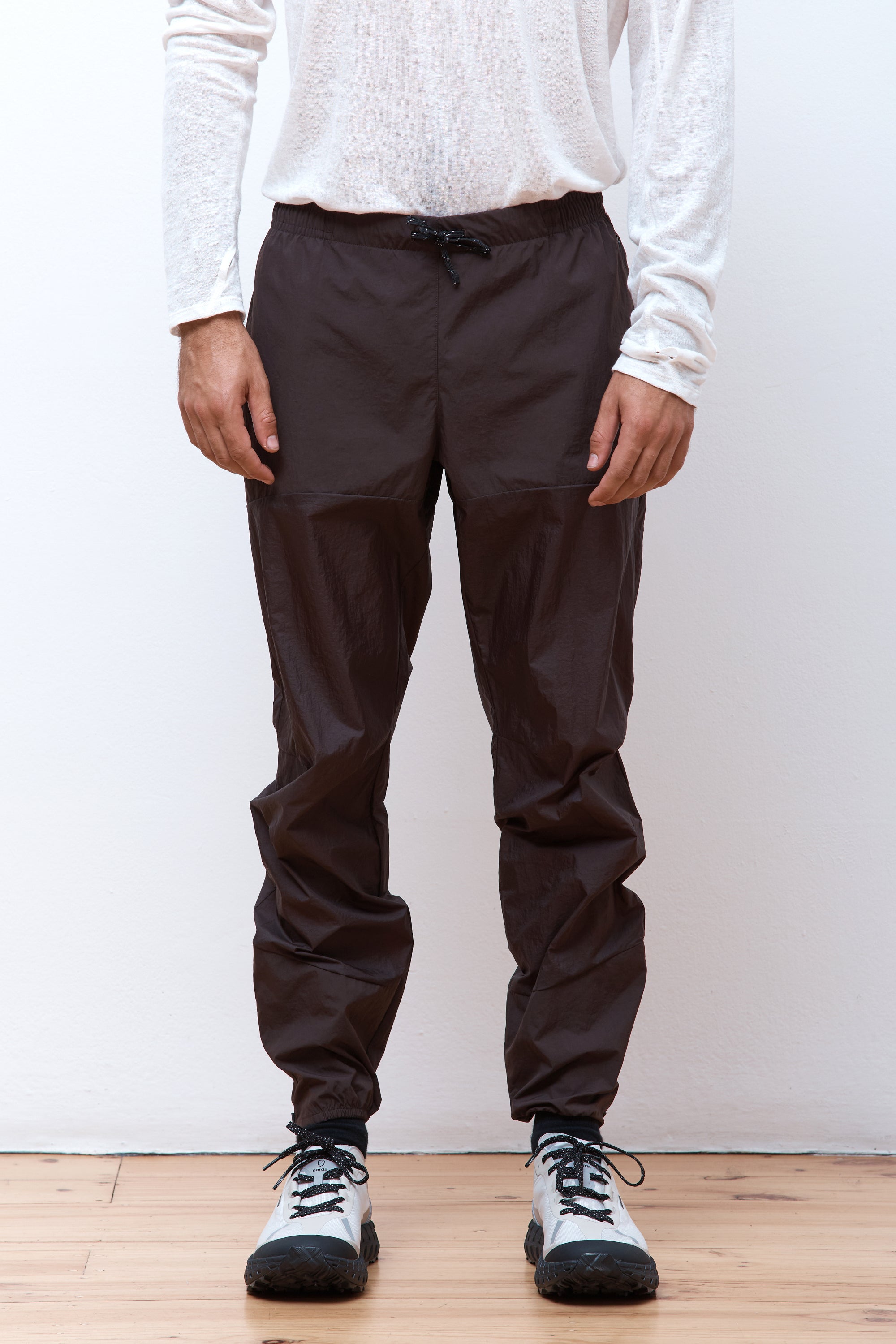 Ultralight DWR Paneled Track Pants Cacao