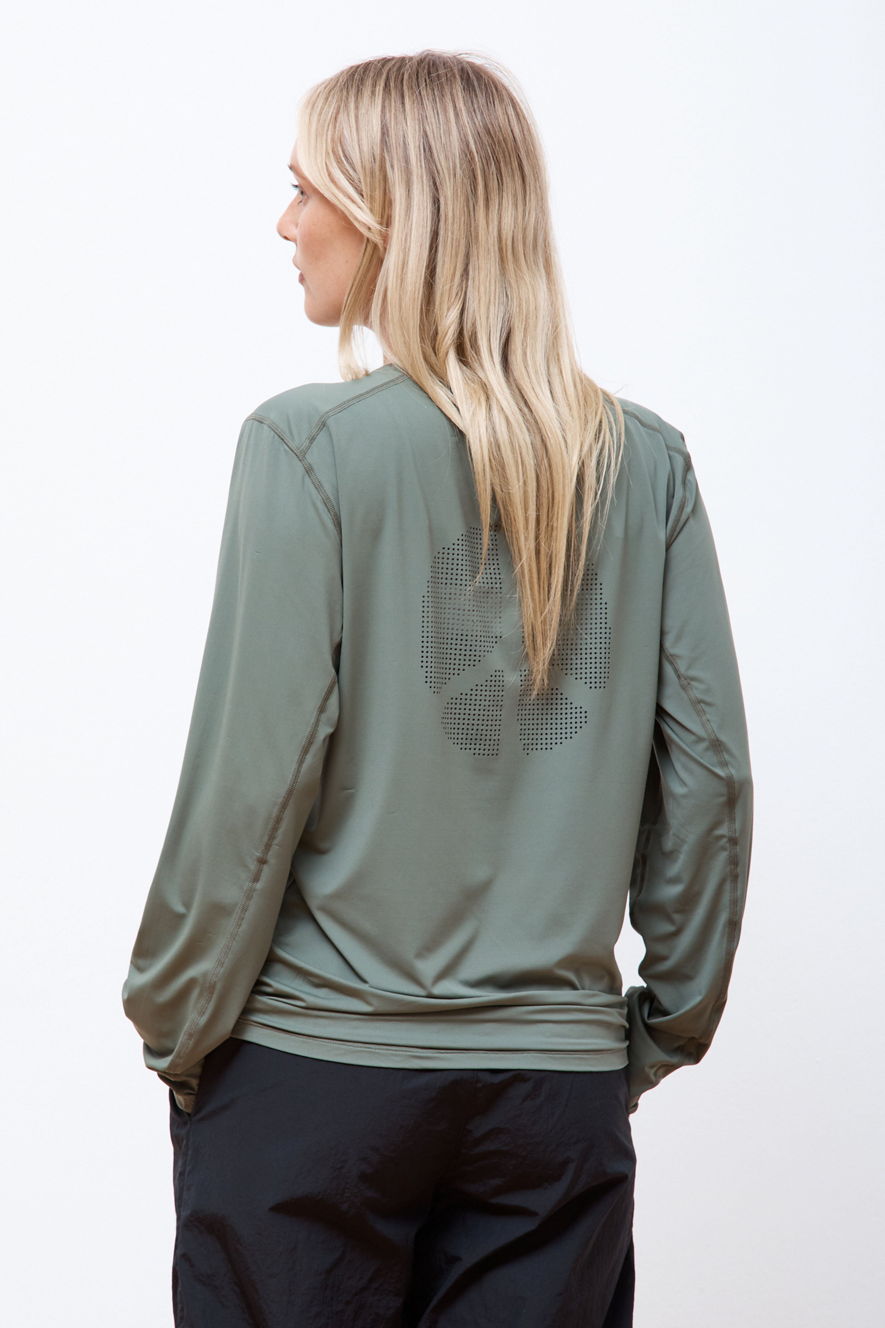 Ultralight Aloe Long Sleeve Tee Sage