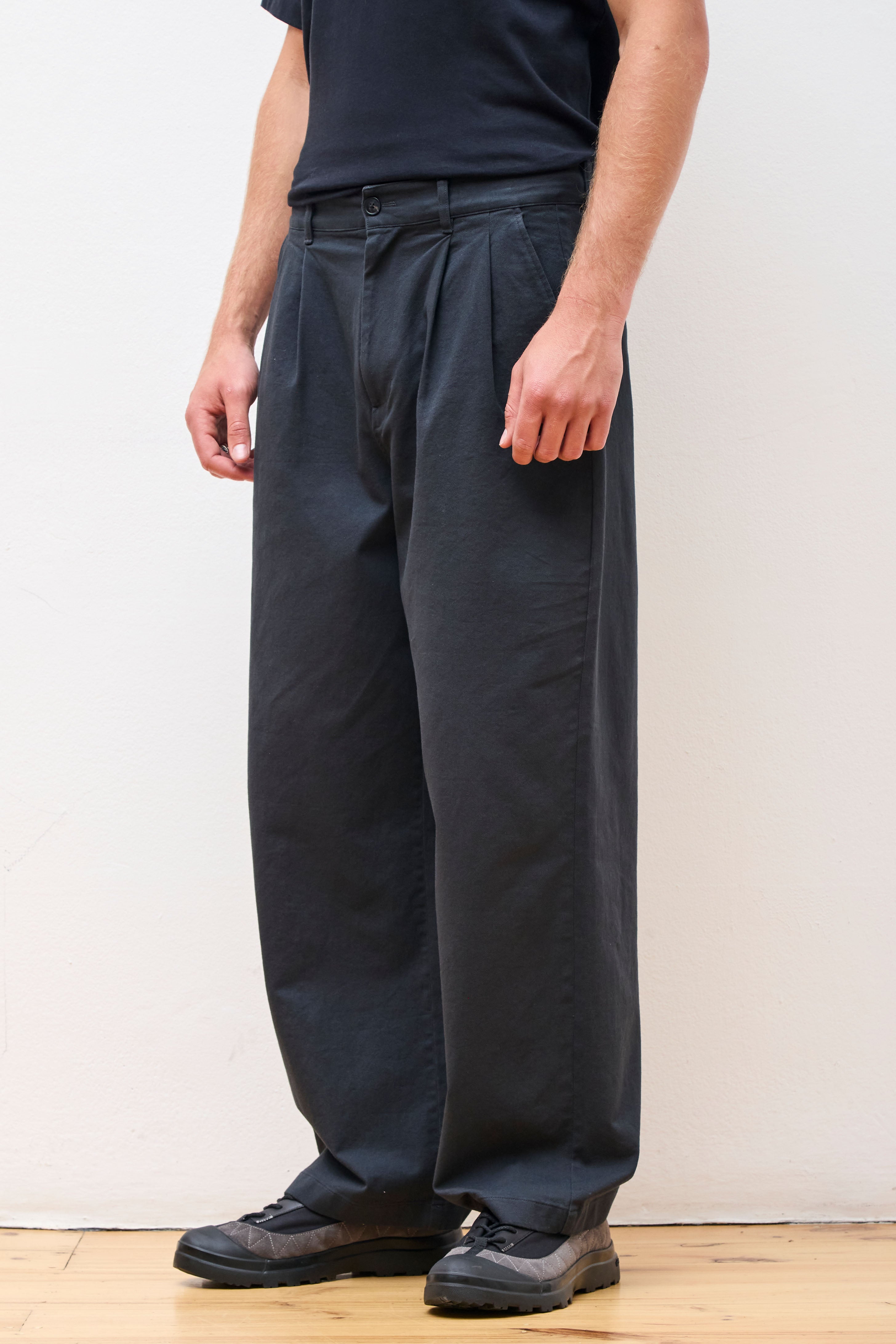 Cotton 2 Tuck Wide Pants M Charcoal