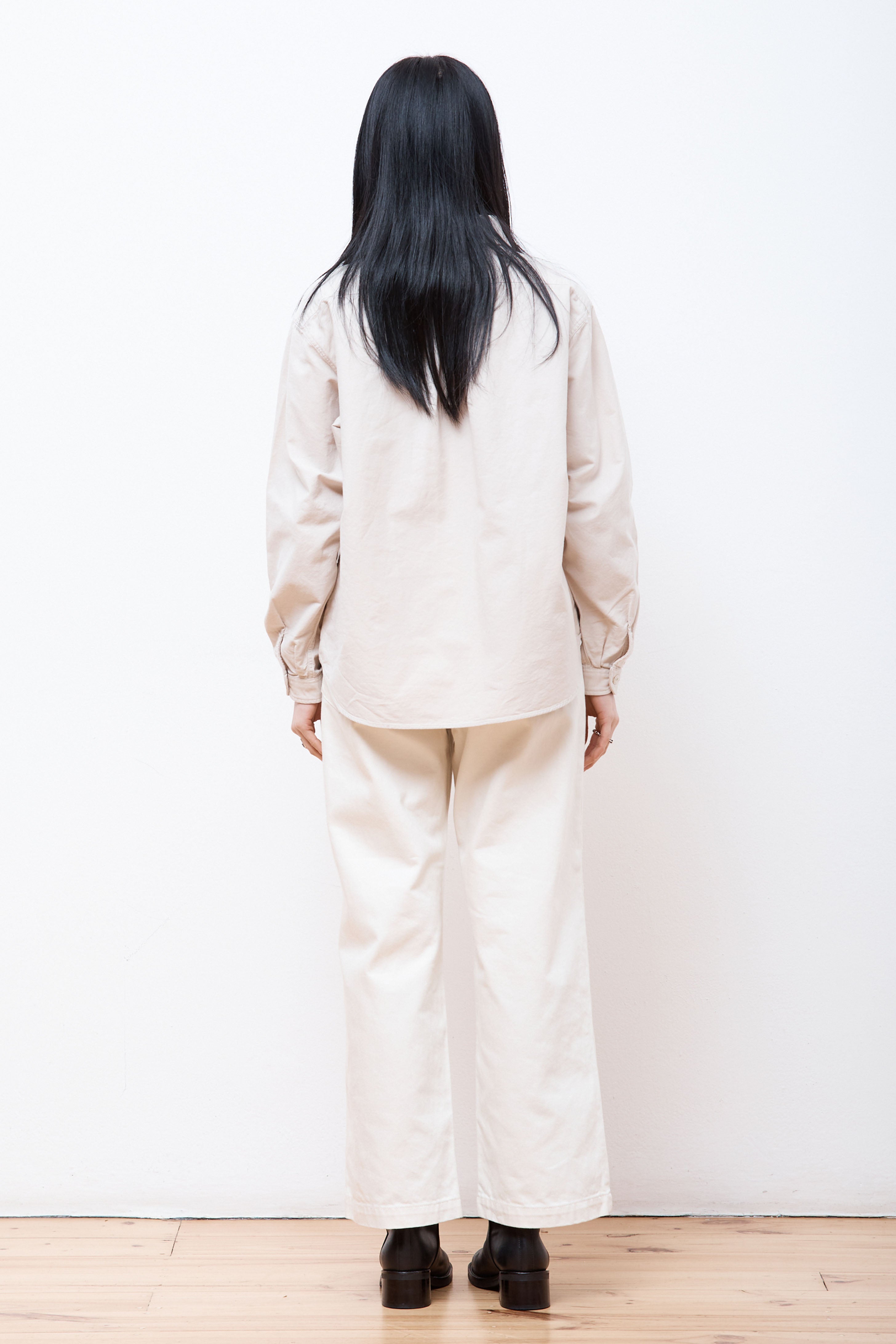 Women's Round Collar P.O Shirt L/S Oyster