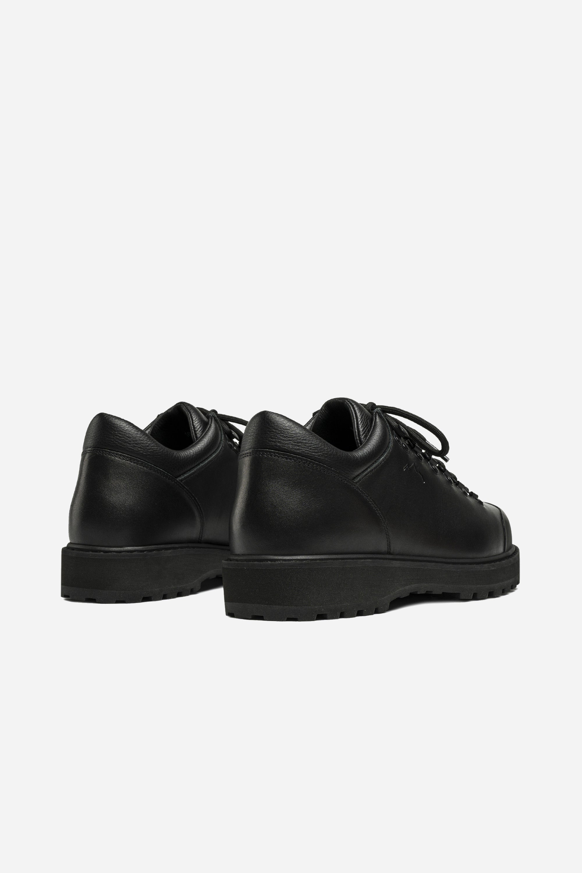 Cornaro Black Leather