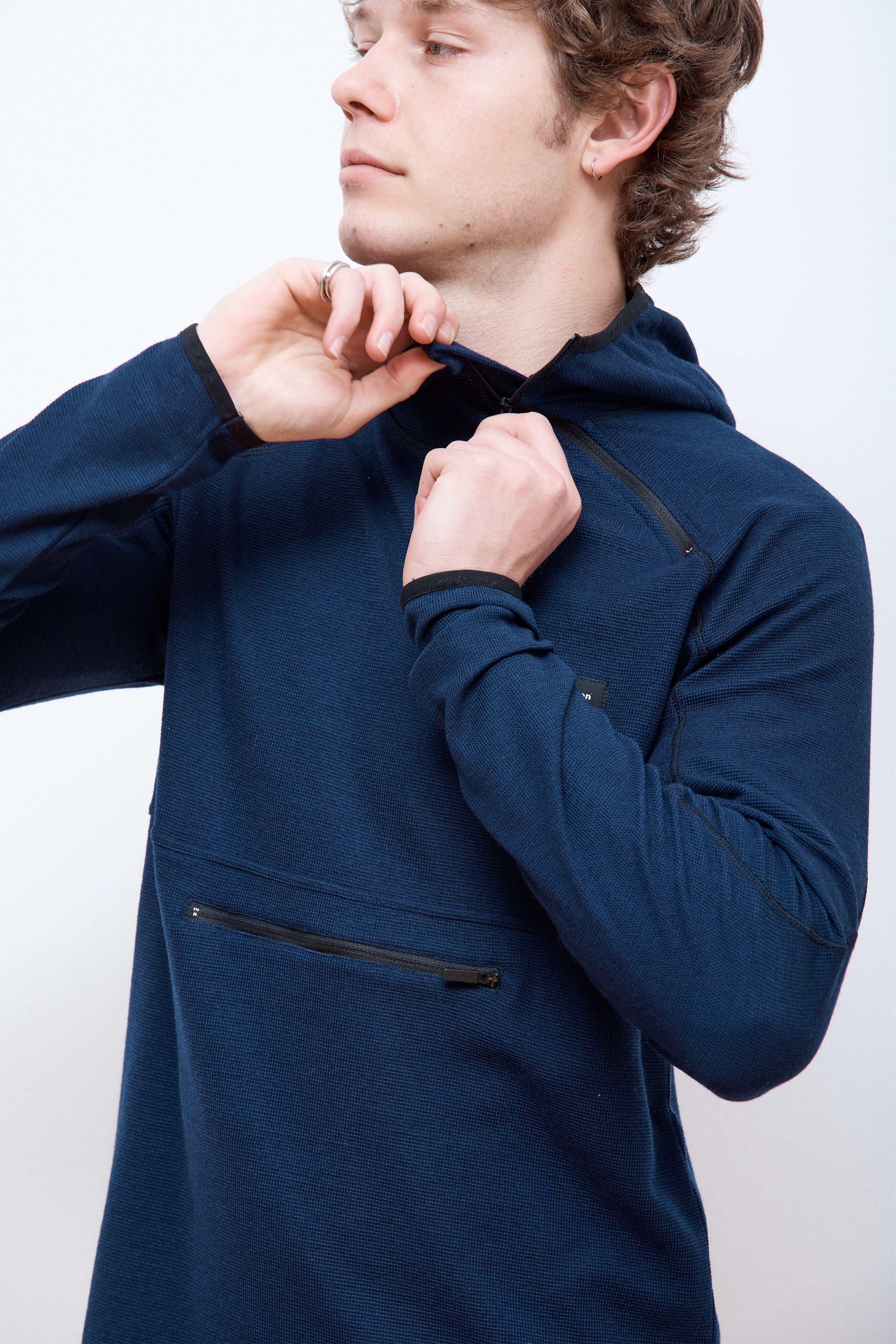 Hooded Running Midlayer Deep Navy