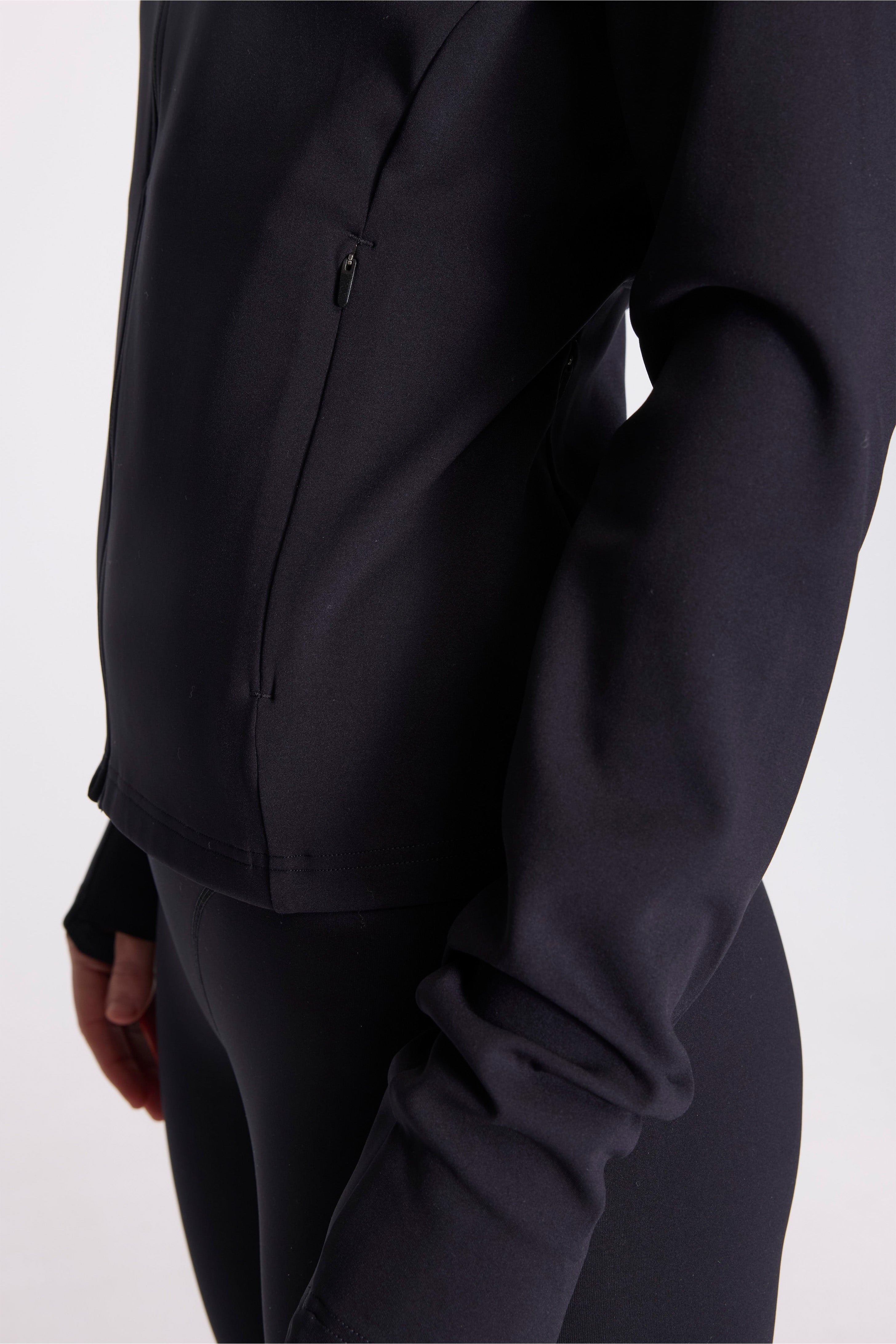Studio Full Zip Midlayer Black