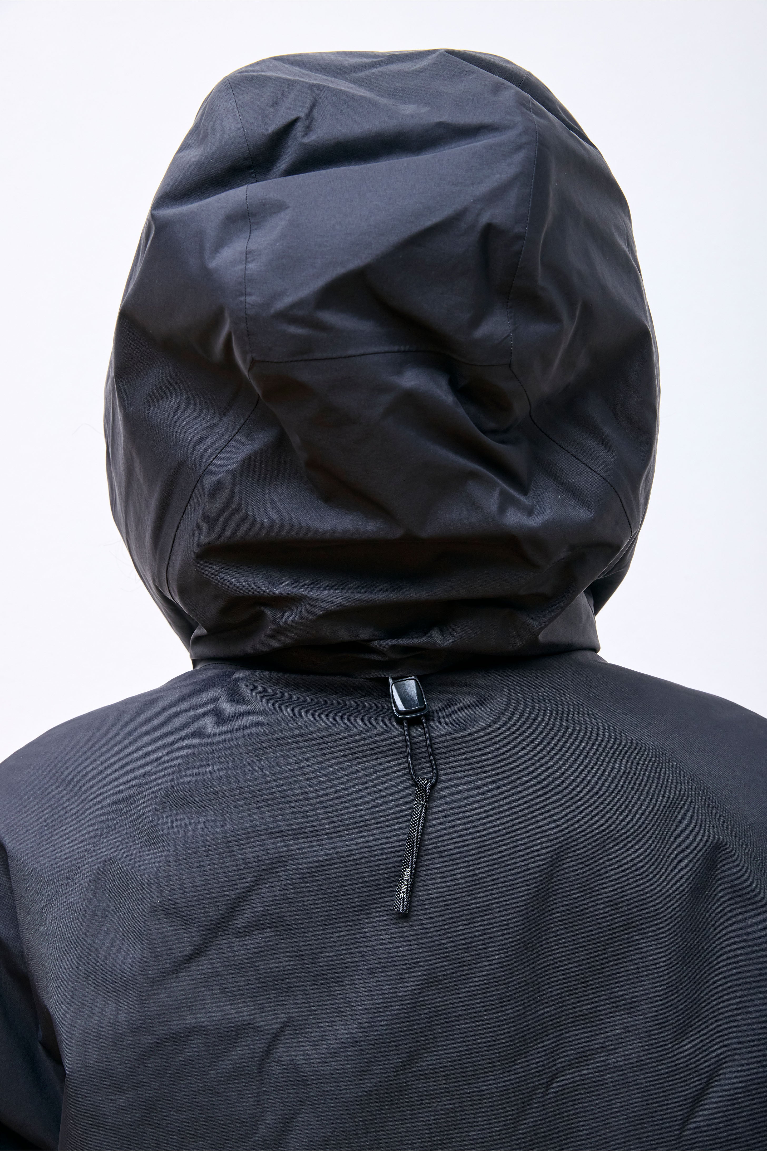 Entasis Insulated Coat W Black