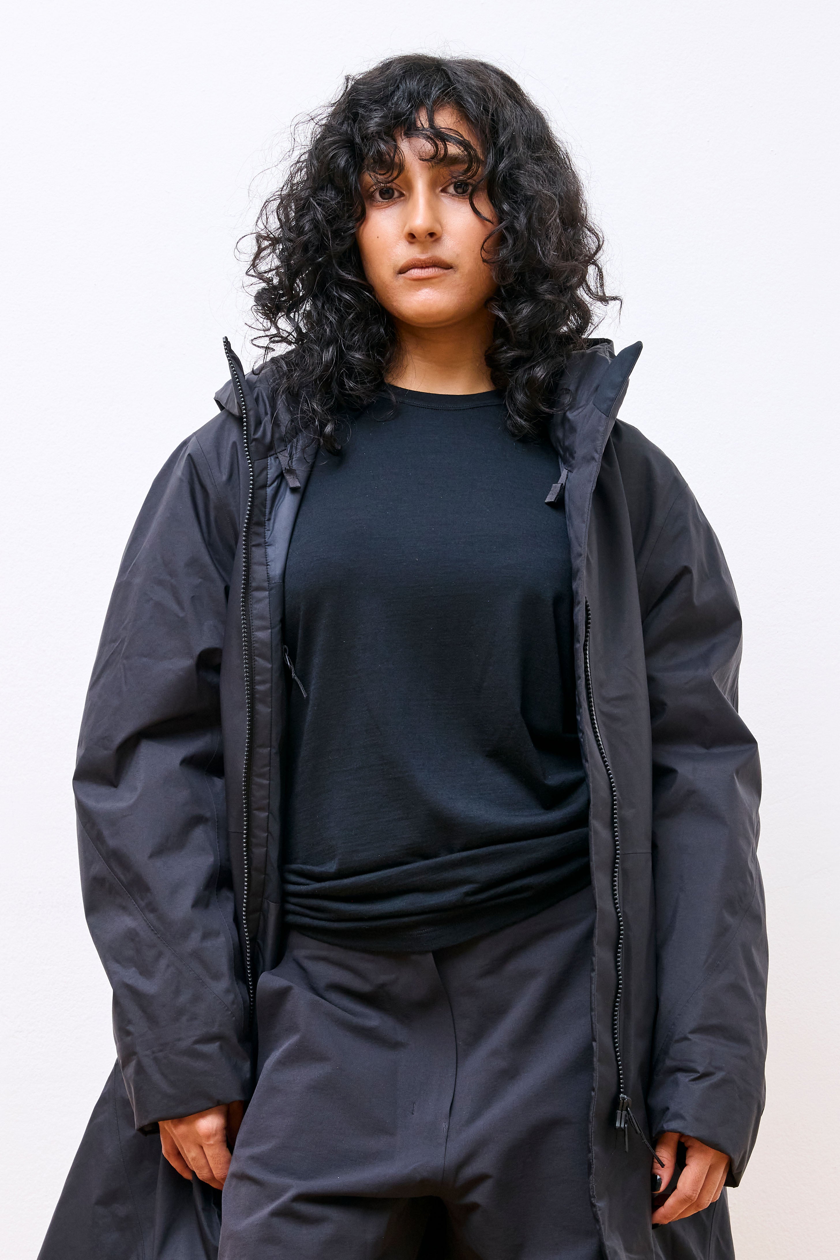 Entasis Insulated Coat W Black