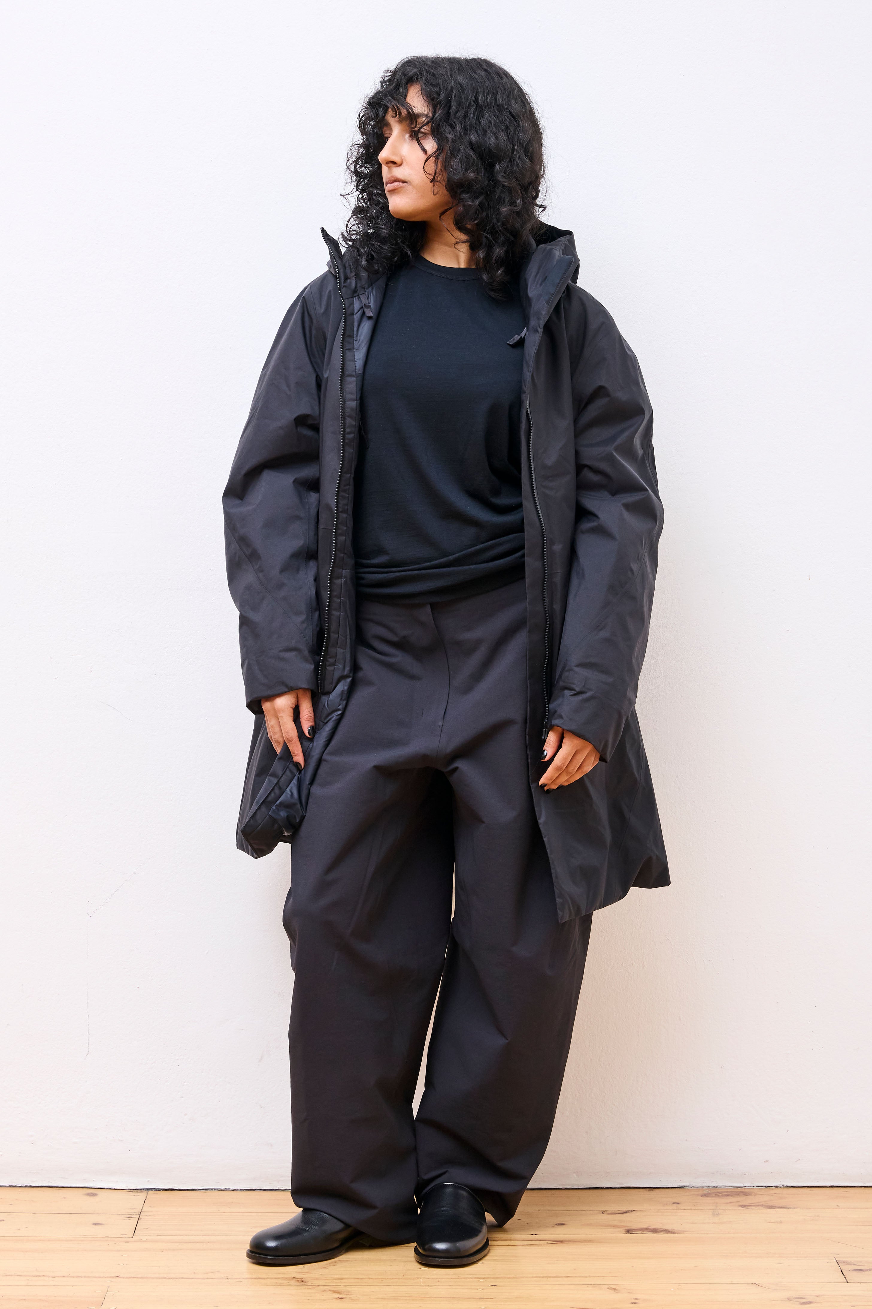 Entasis Insulated Coat W Black
