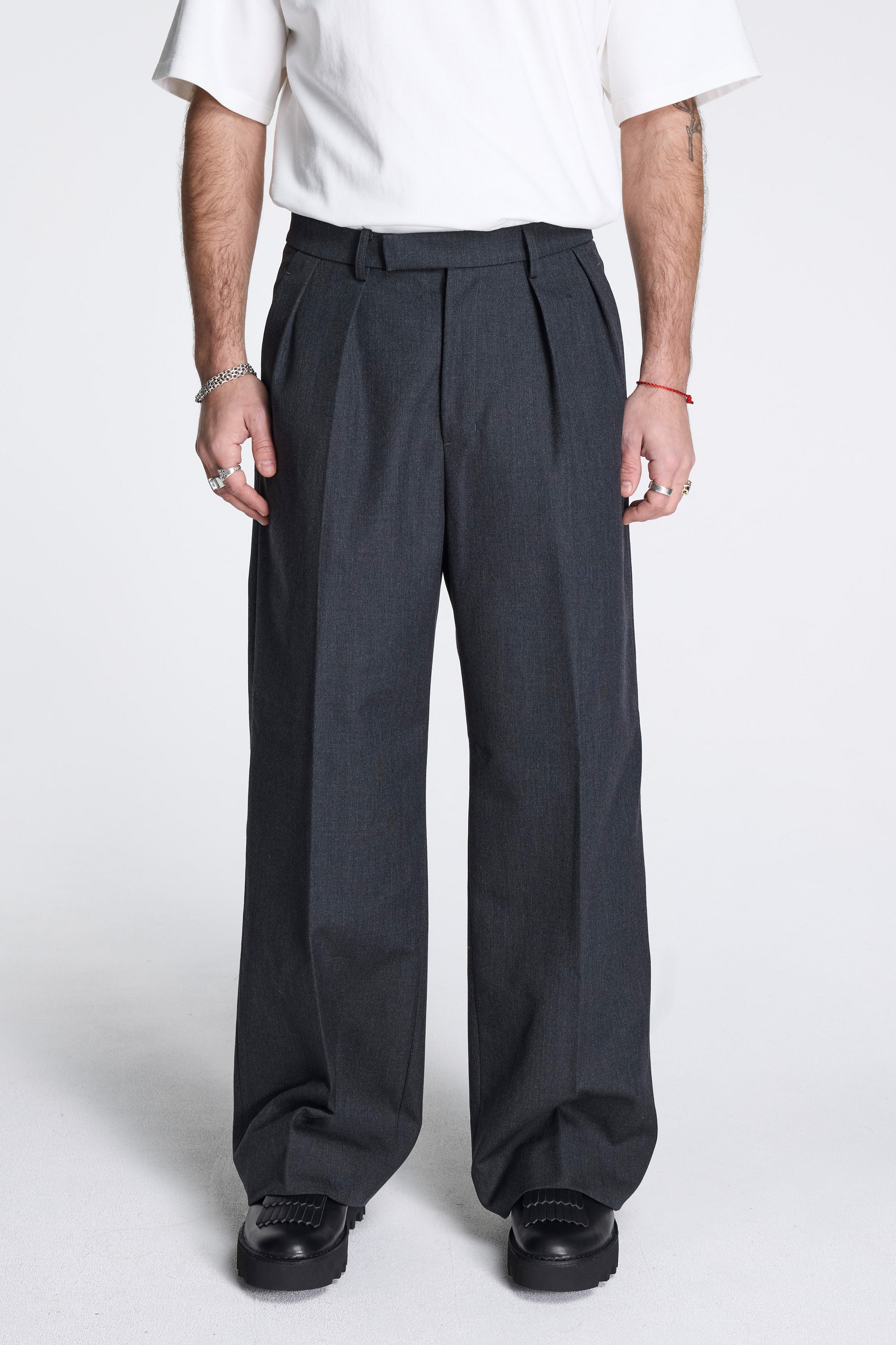 Frost Pants Black Grey