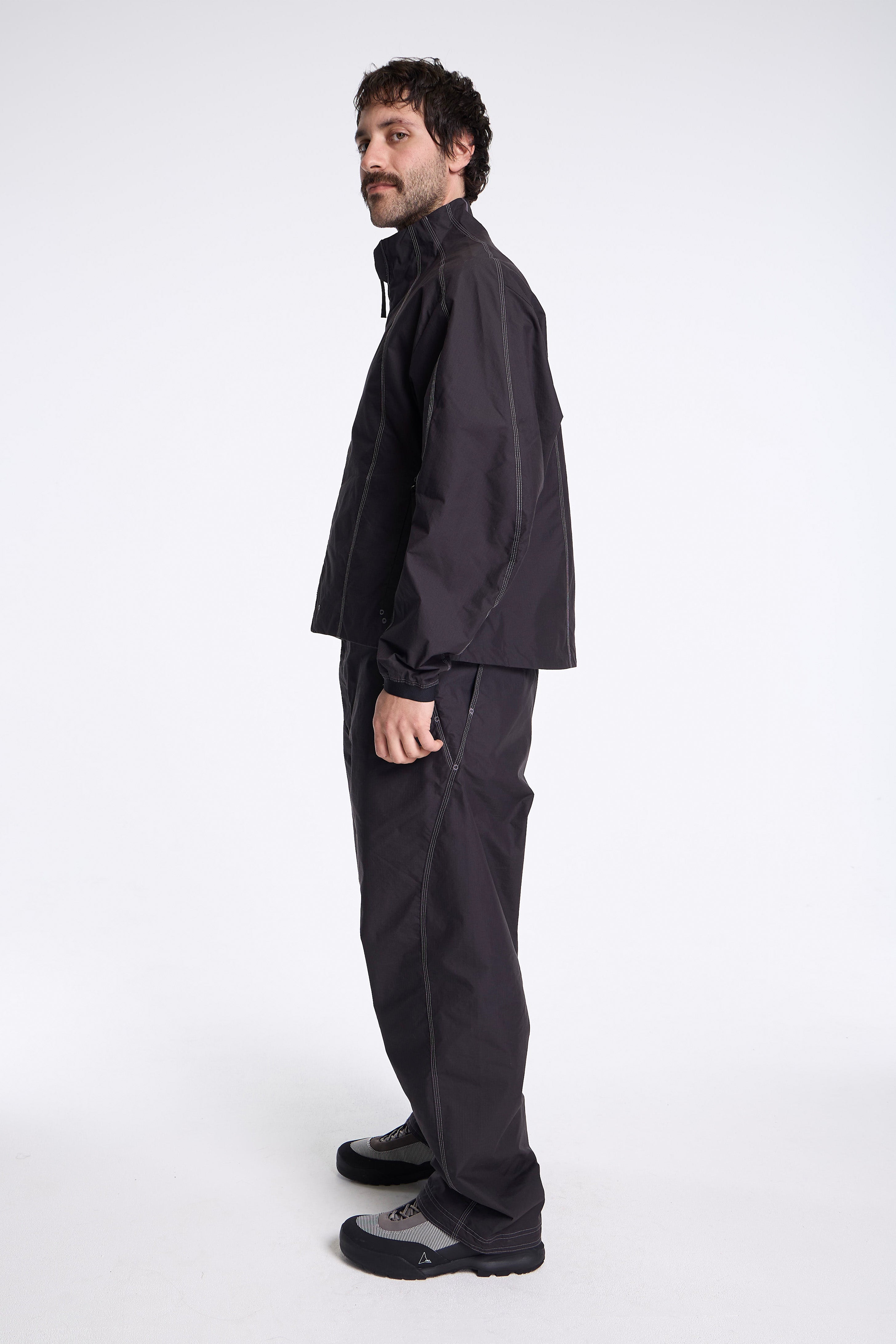 Goldwin 0 Parachute Seed Rip-stop Jacket Biotite