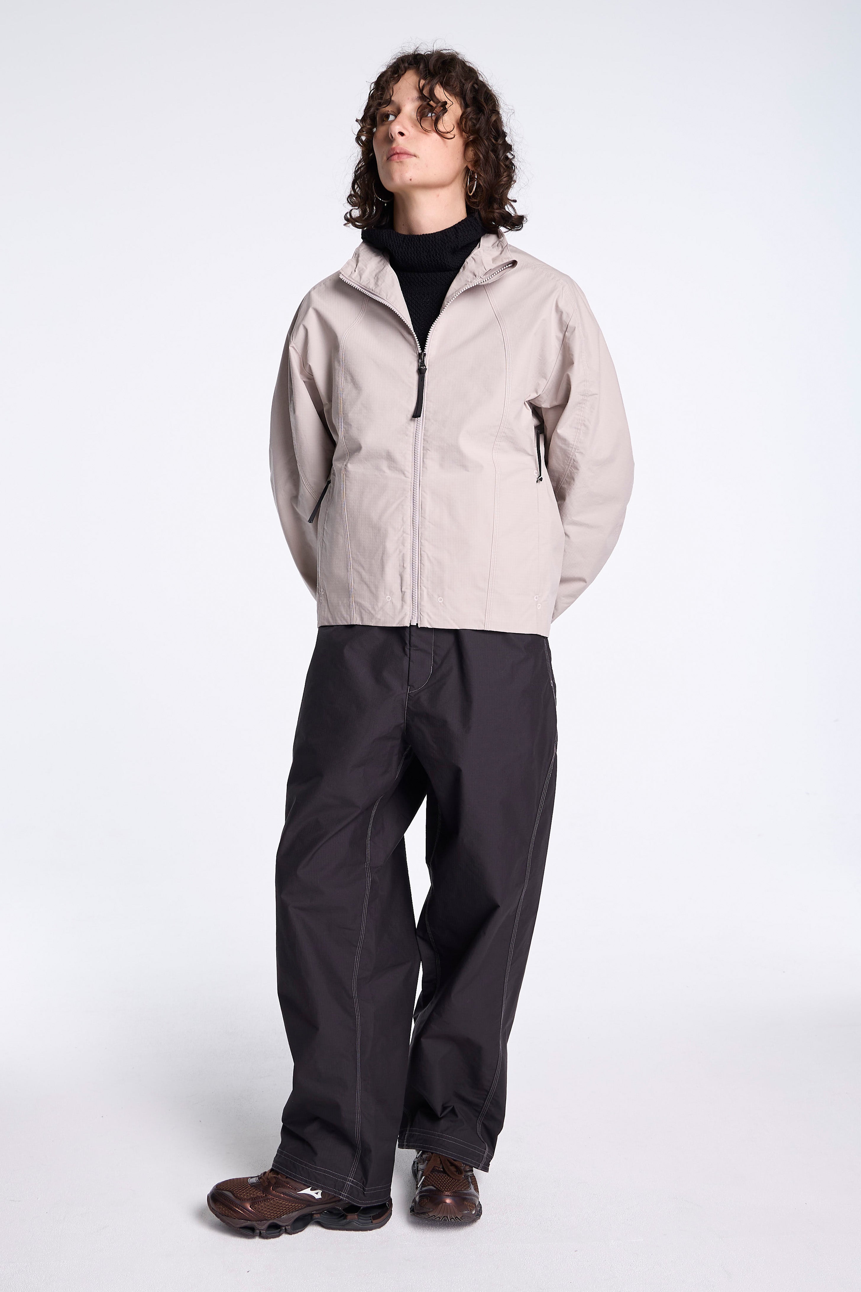 Parachute Seed Rip-stop Jacket Grayish Beige