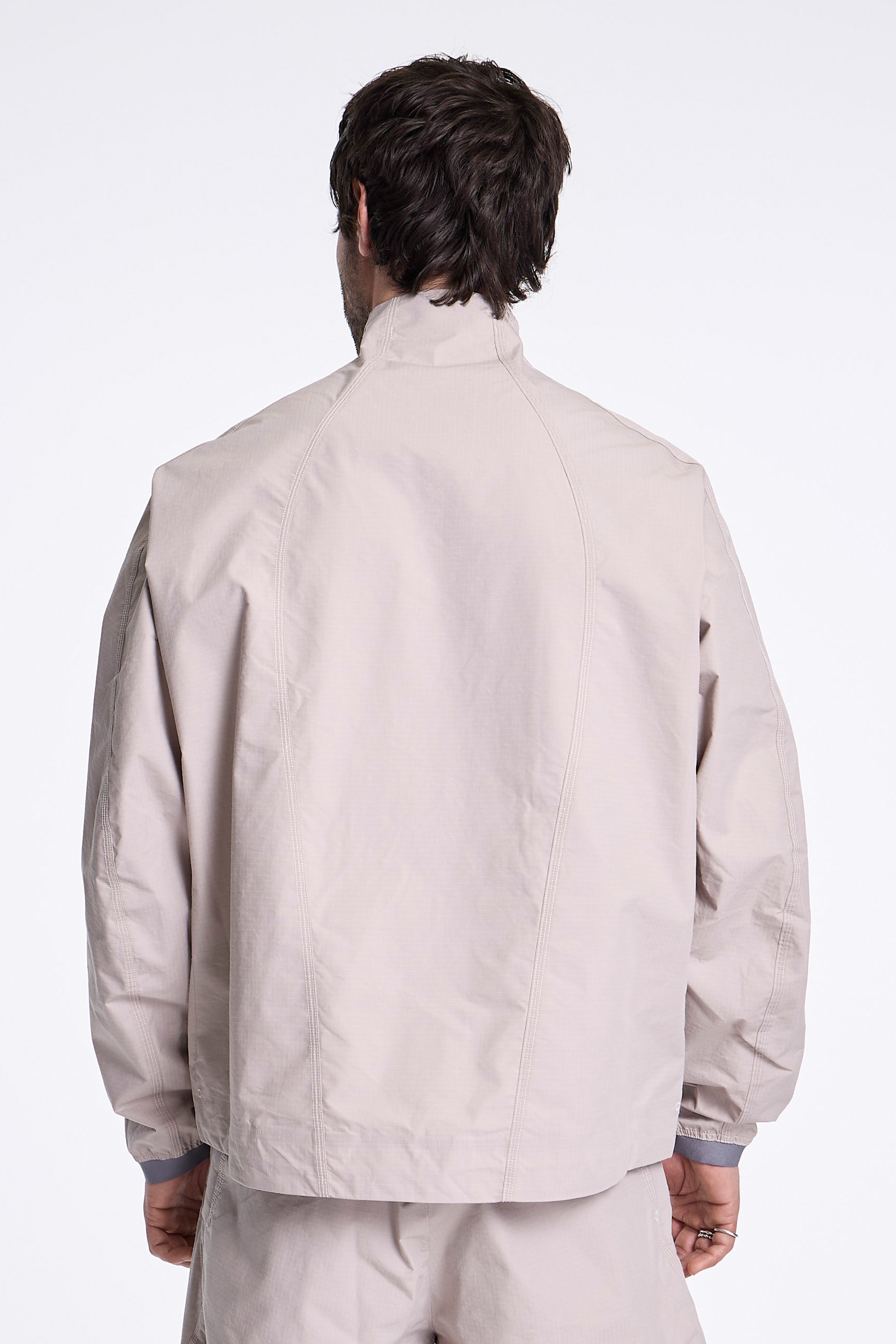 Parachute Seed Rip-stop Jacket Grayish Beige