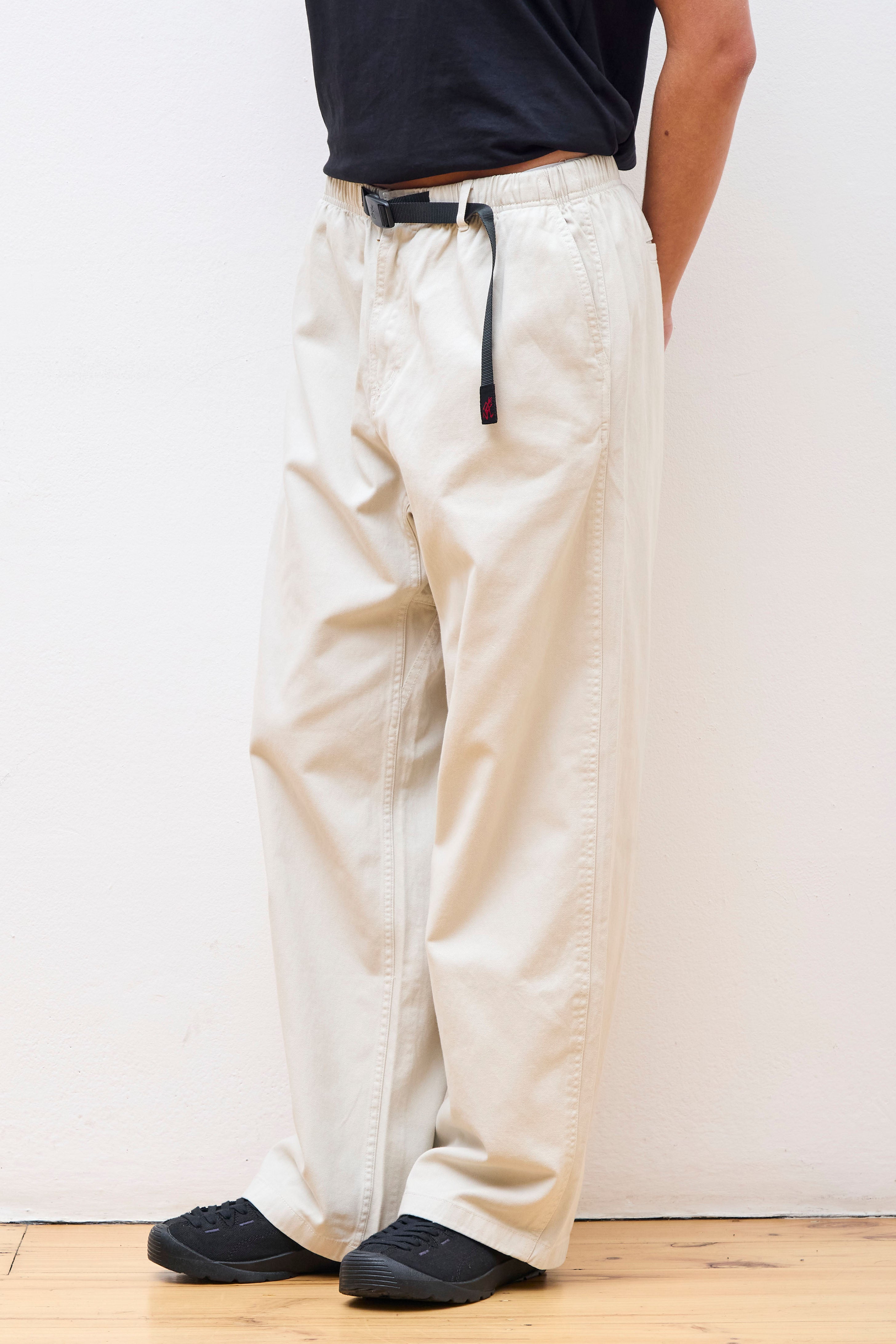 Gramicci Wide Pants Dune Pigment