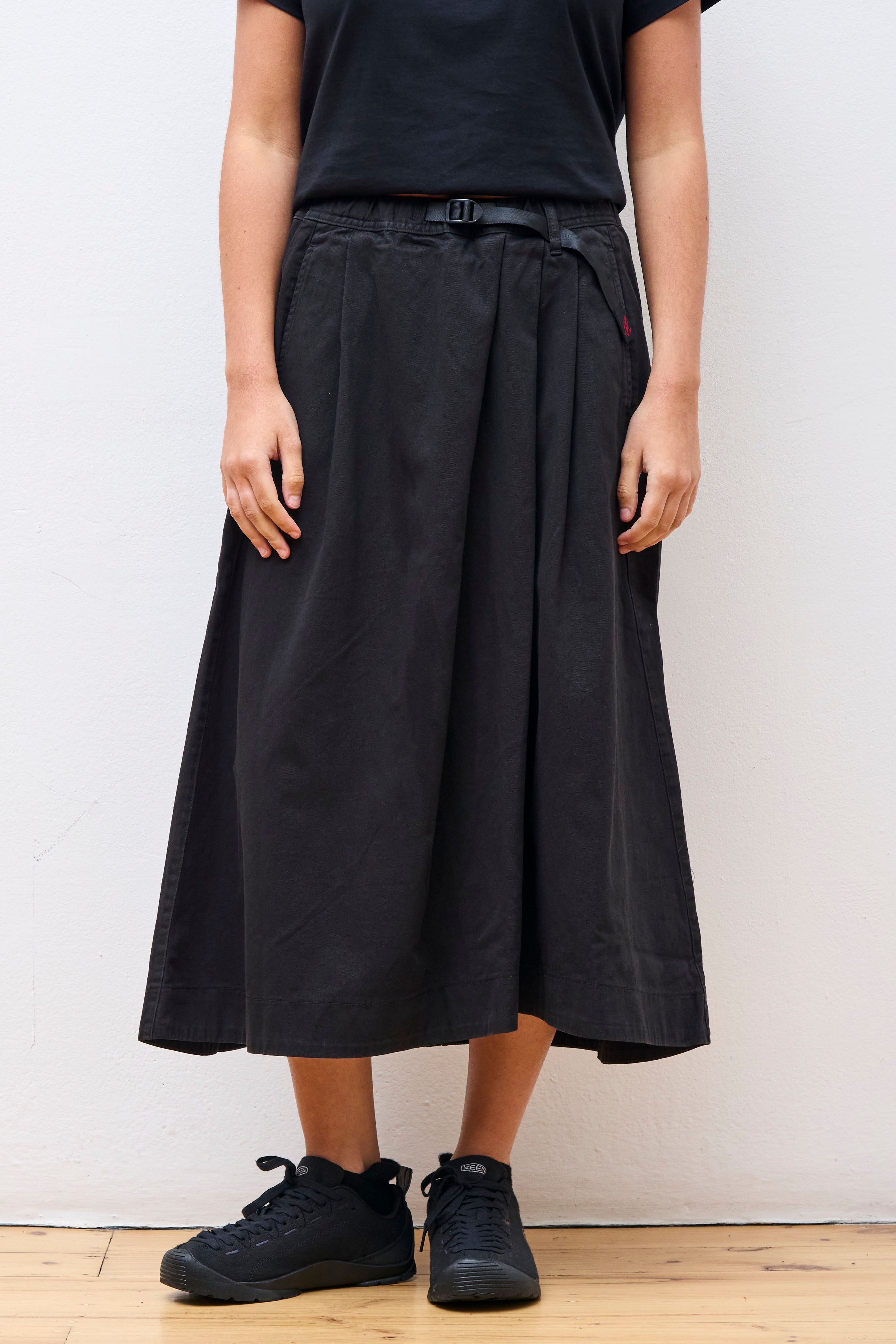 Talecut Skirt Black