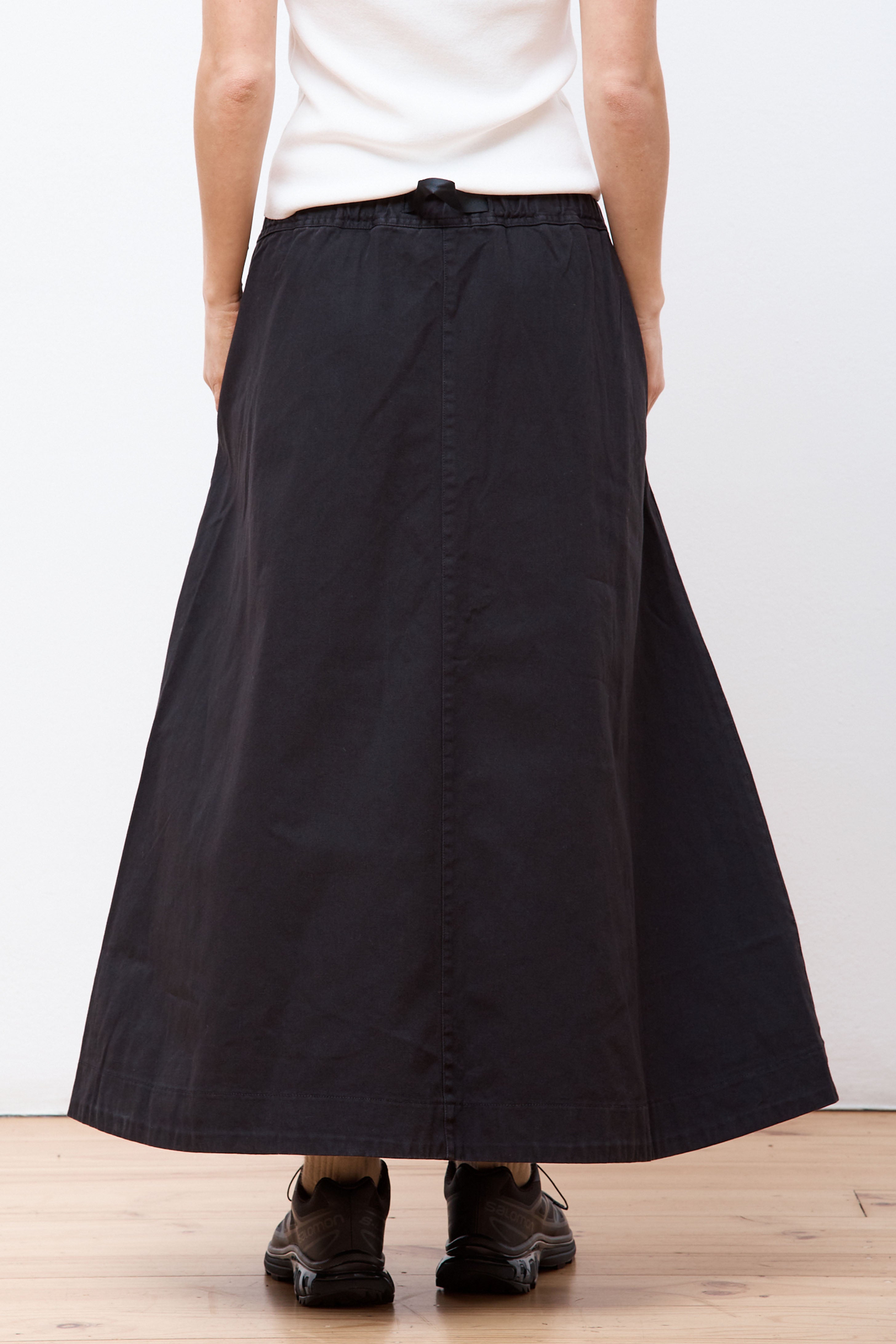 Talecut Skirt Black