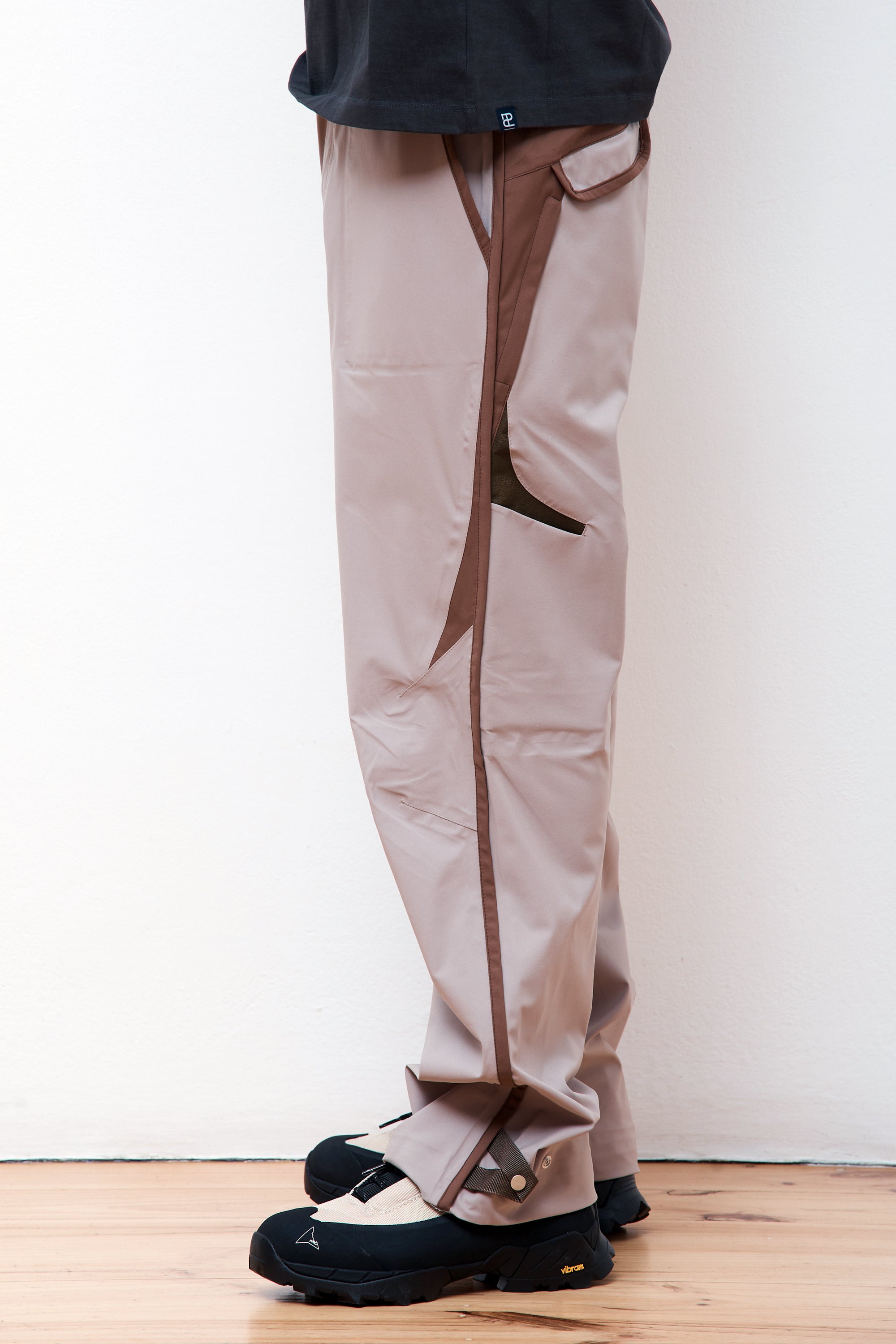 Hardshell Uniform Pants Beige