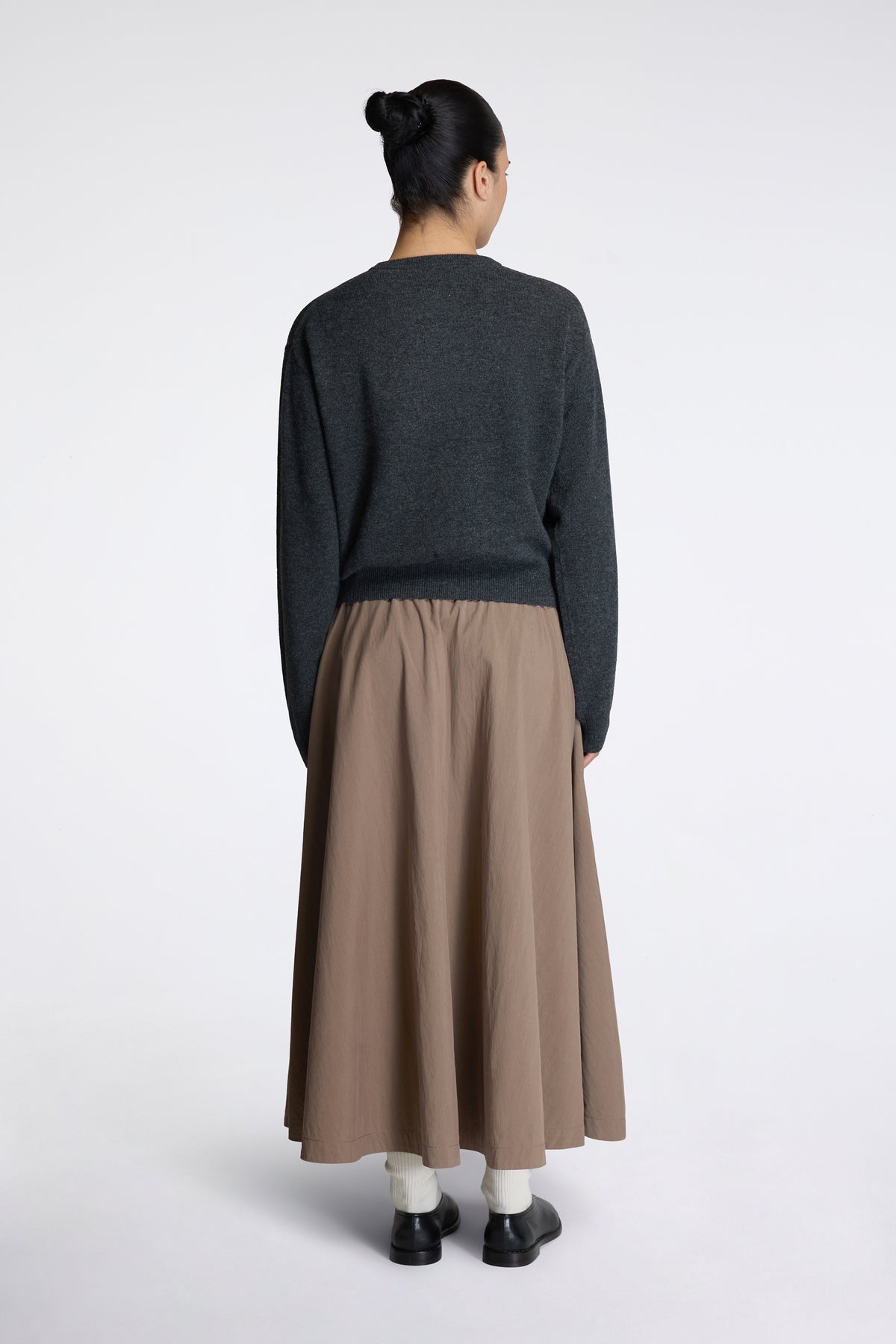 Crew Neck Cardigan Carbon