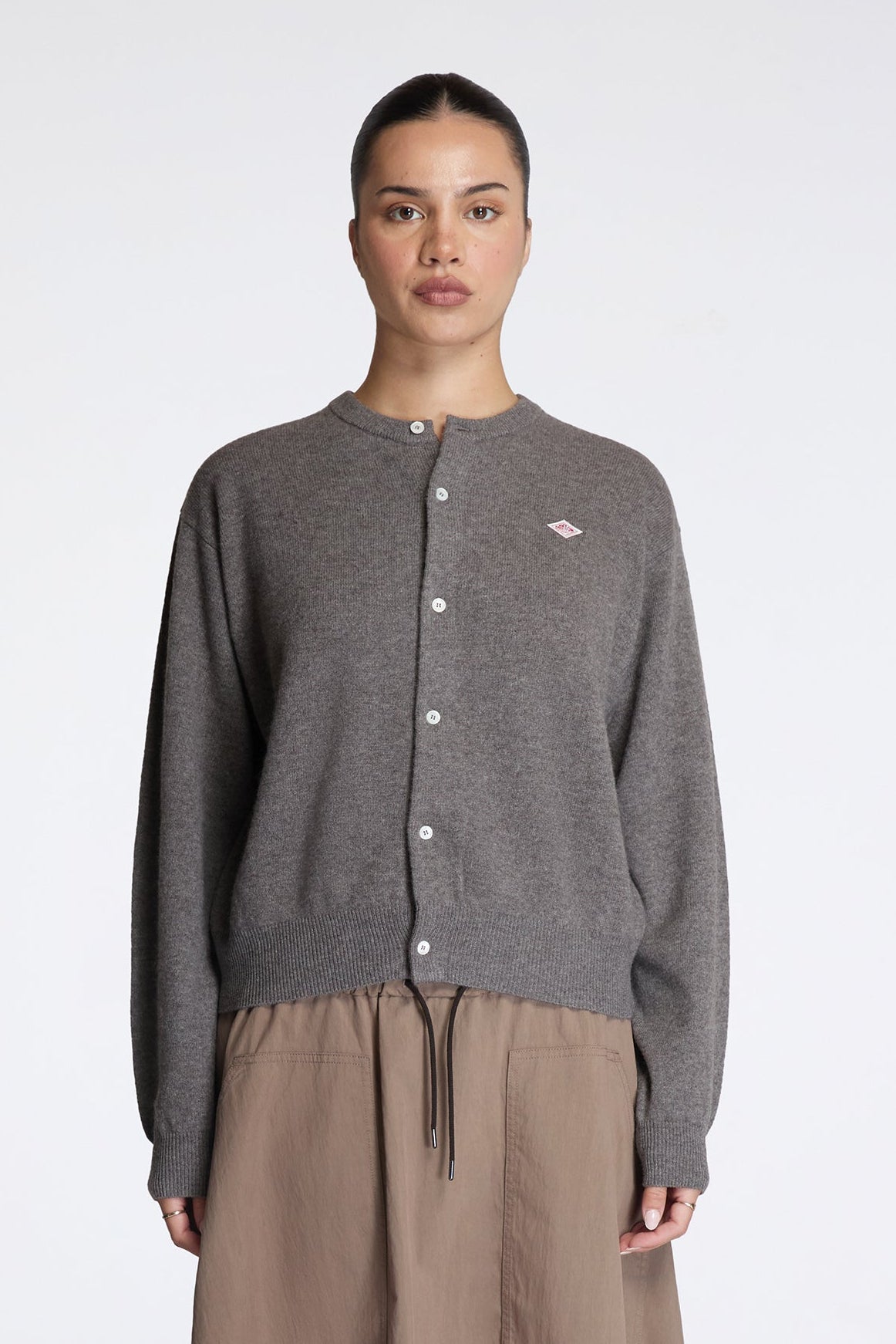 Crew Neck Cardigan Taupe