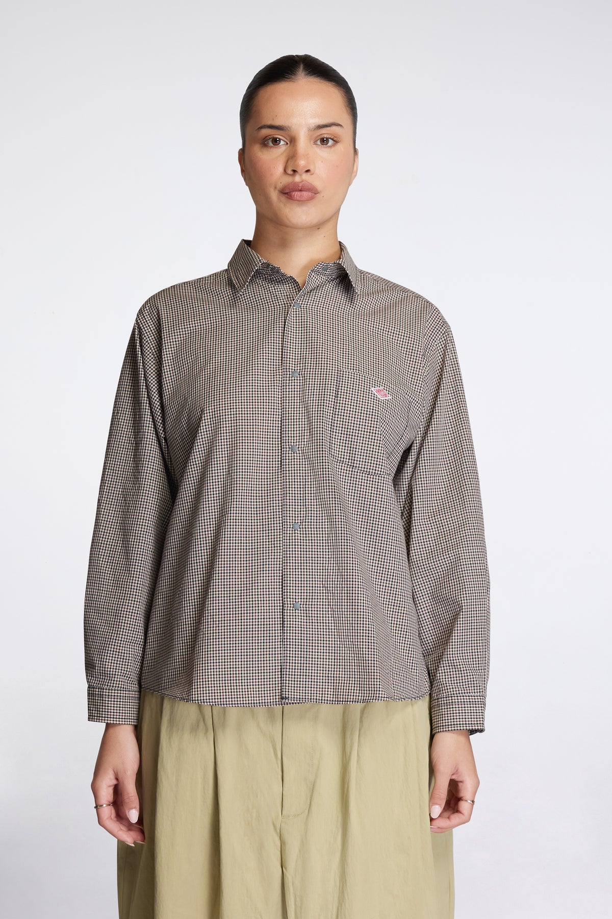 Dot Button Regular Collar Shirt L/S Beige Check