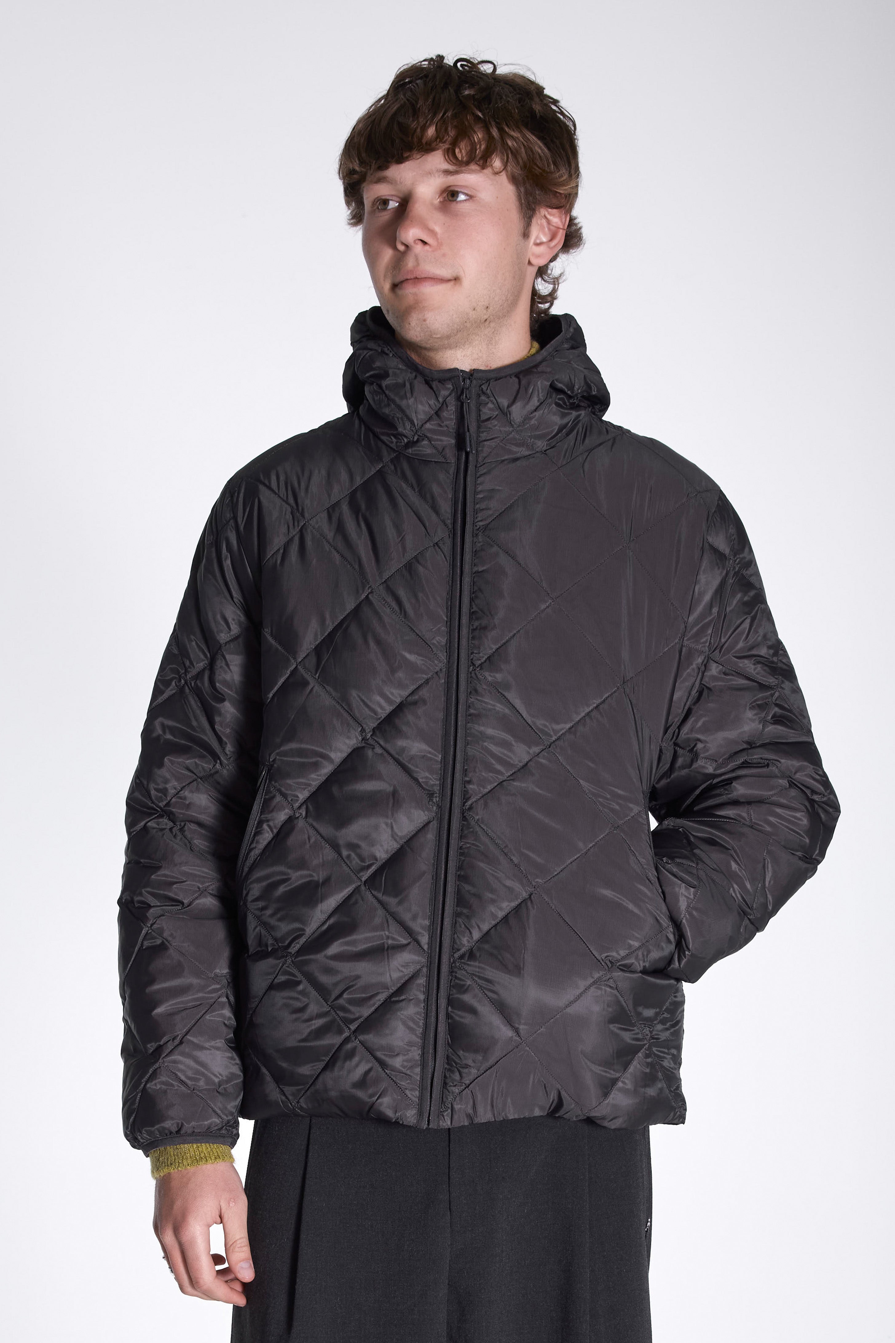 Base Lt Down Hooded Jacket Charcoal Black