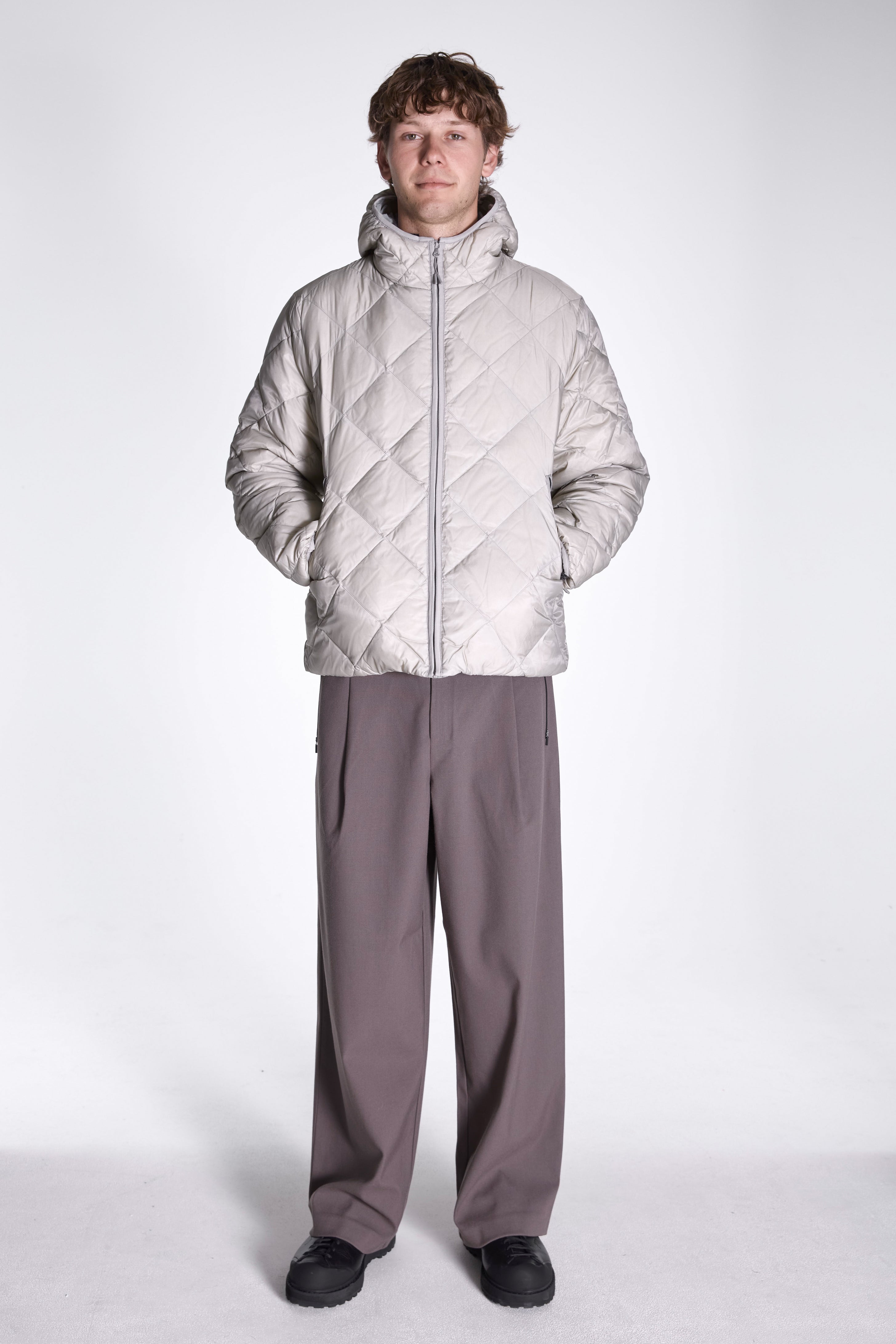 Base Lt Down Hooded Jacket Sand