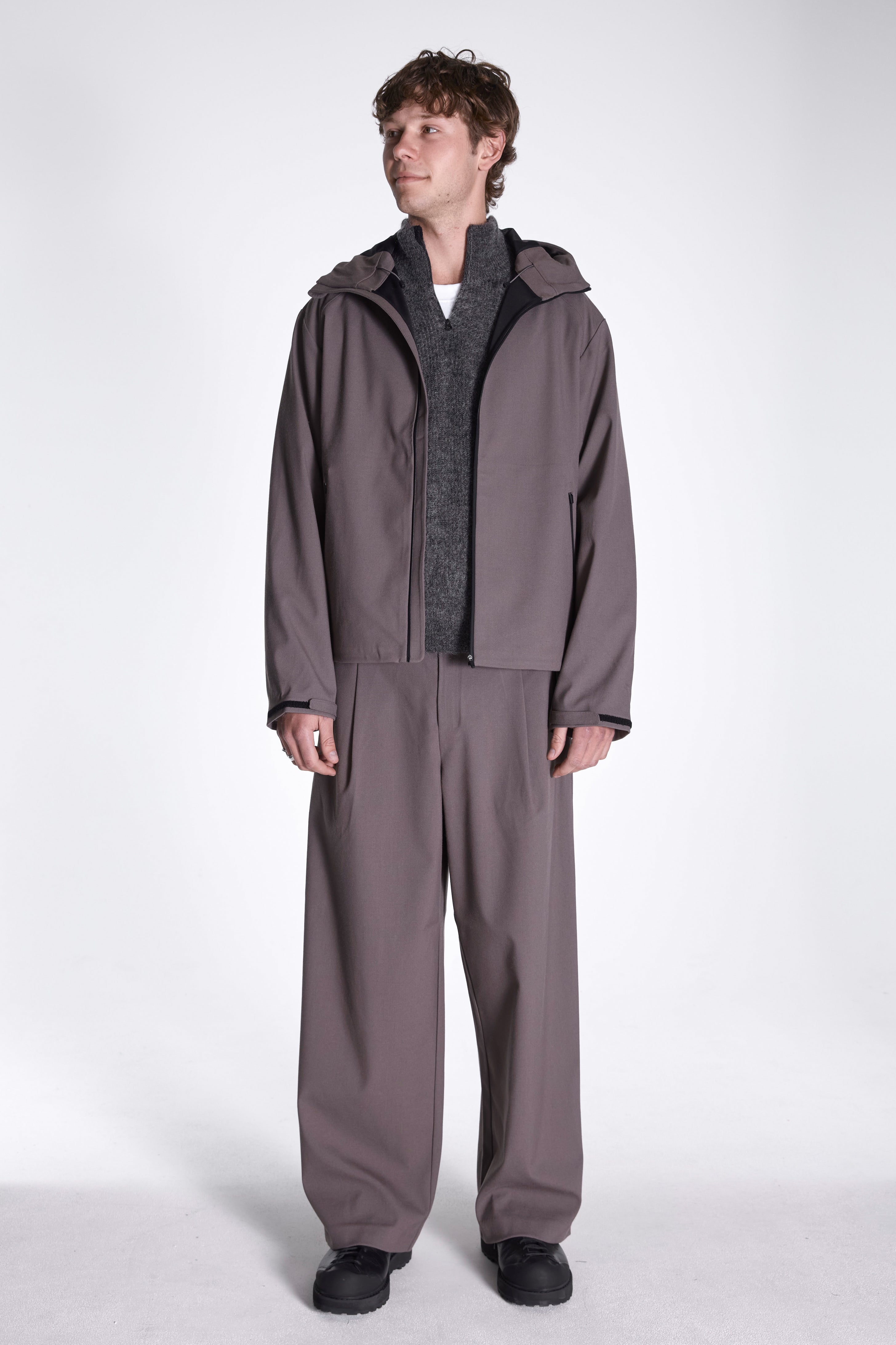 Waypoint Texture Trouser Dark Taupe