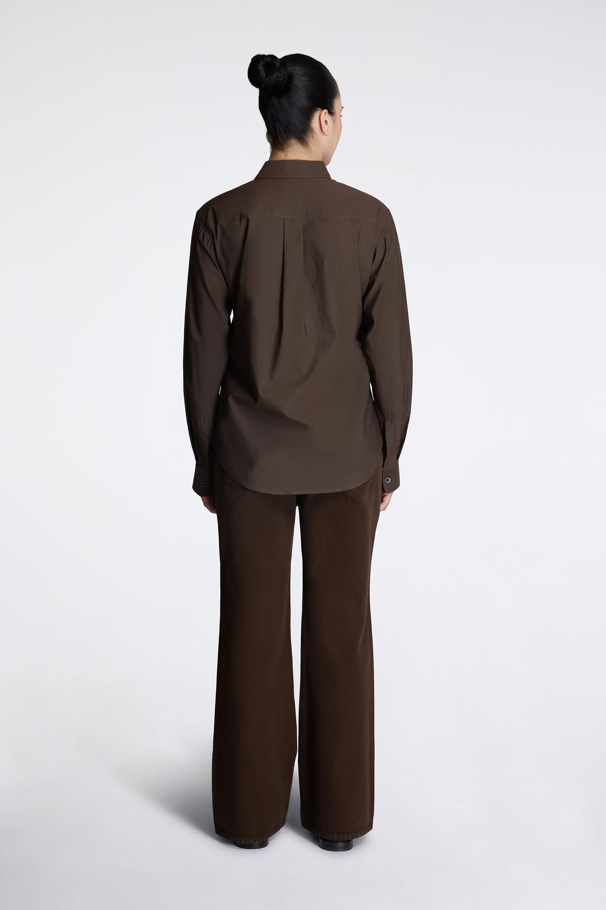 Pointed Collar Shirt Truffle
