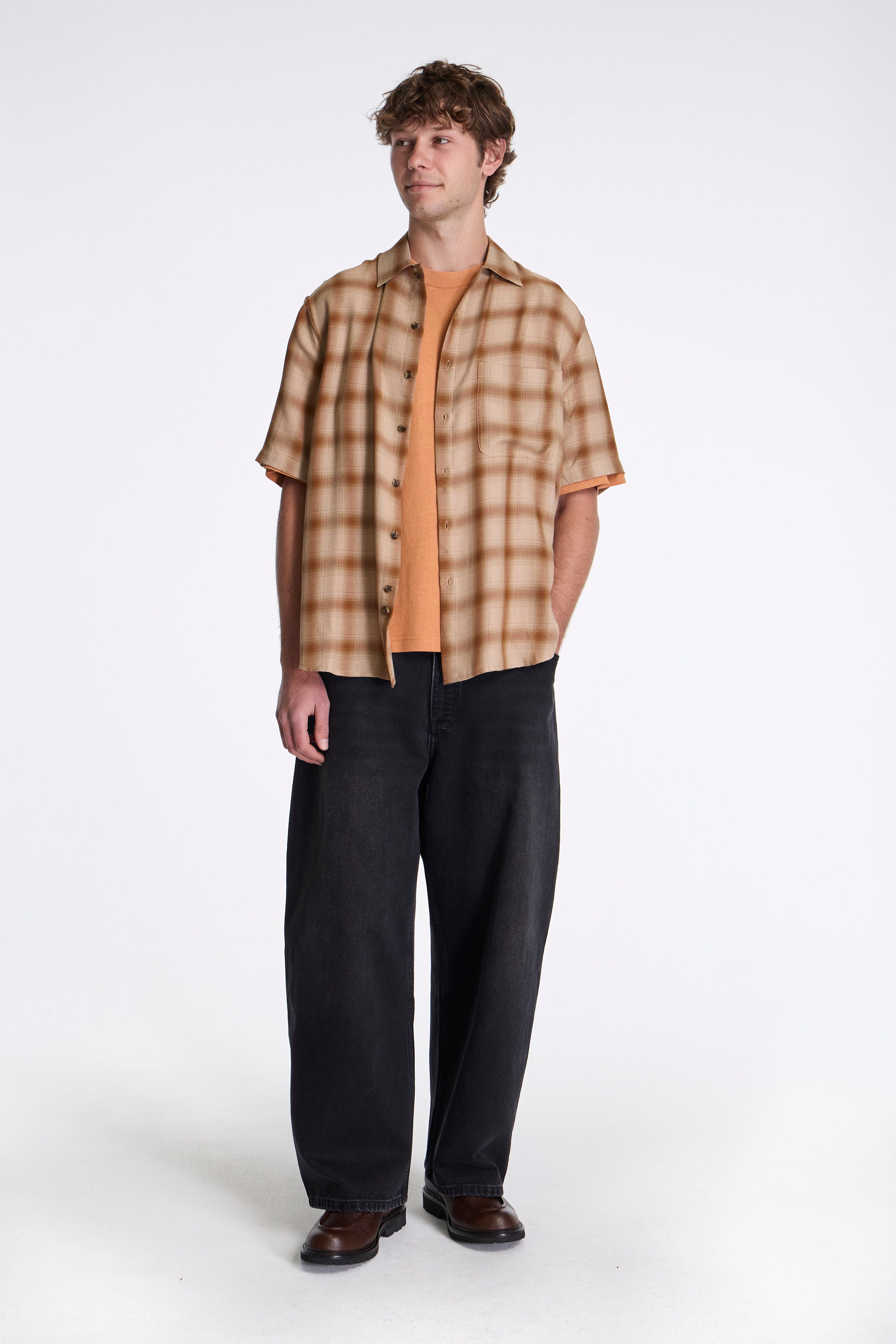 S/S Oversized Shirt Camel