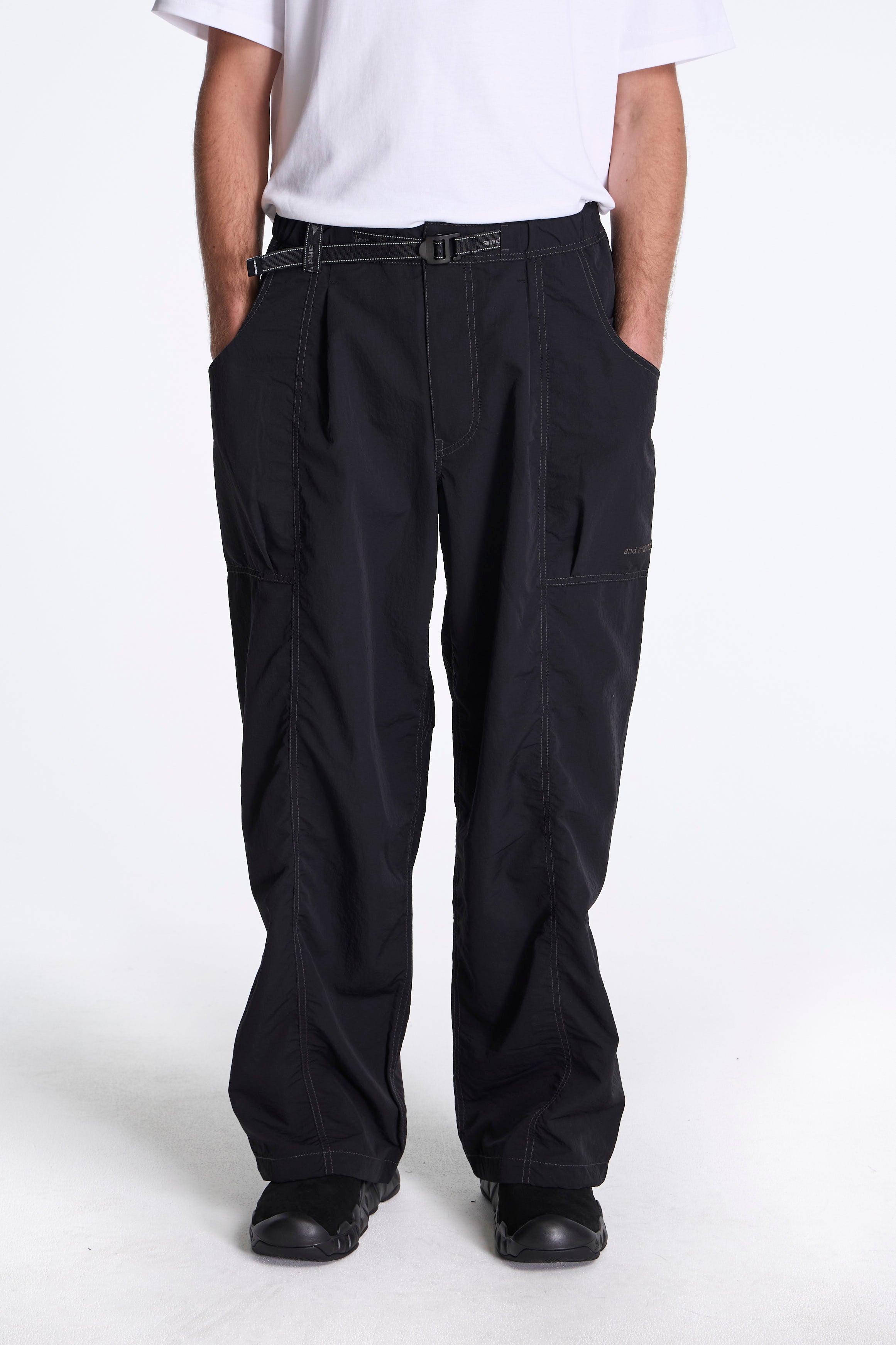 Crinkled Nylon Pants Black
