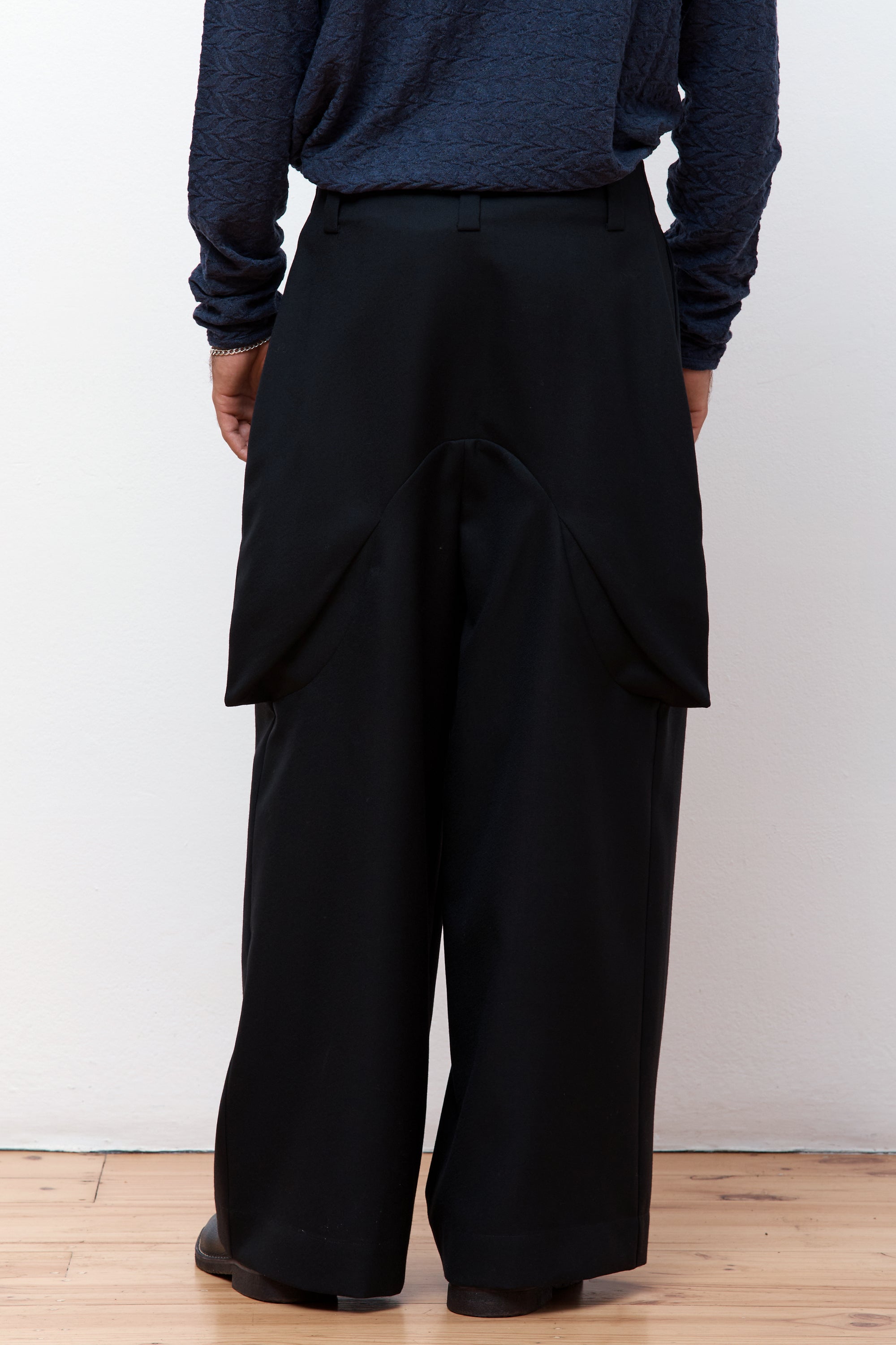 Tillandsia Pants Black