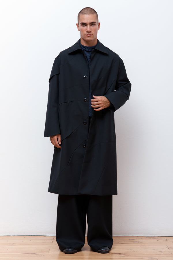 Batura Short Coat Black