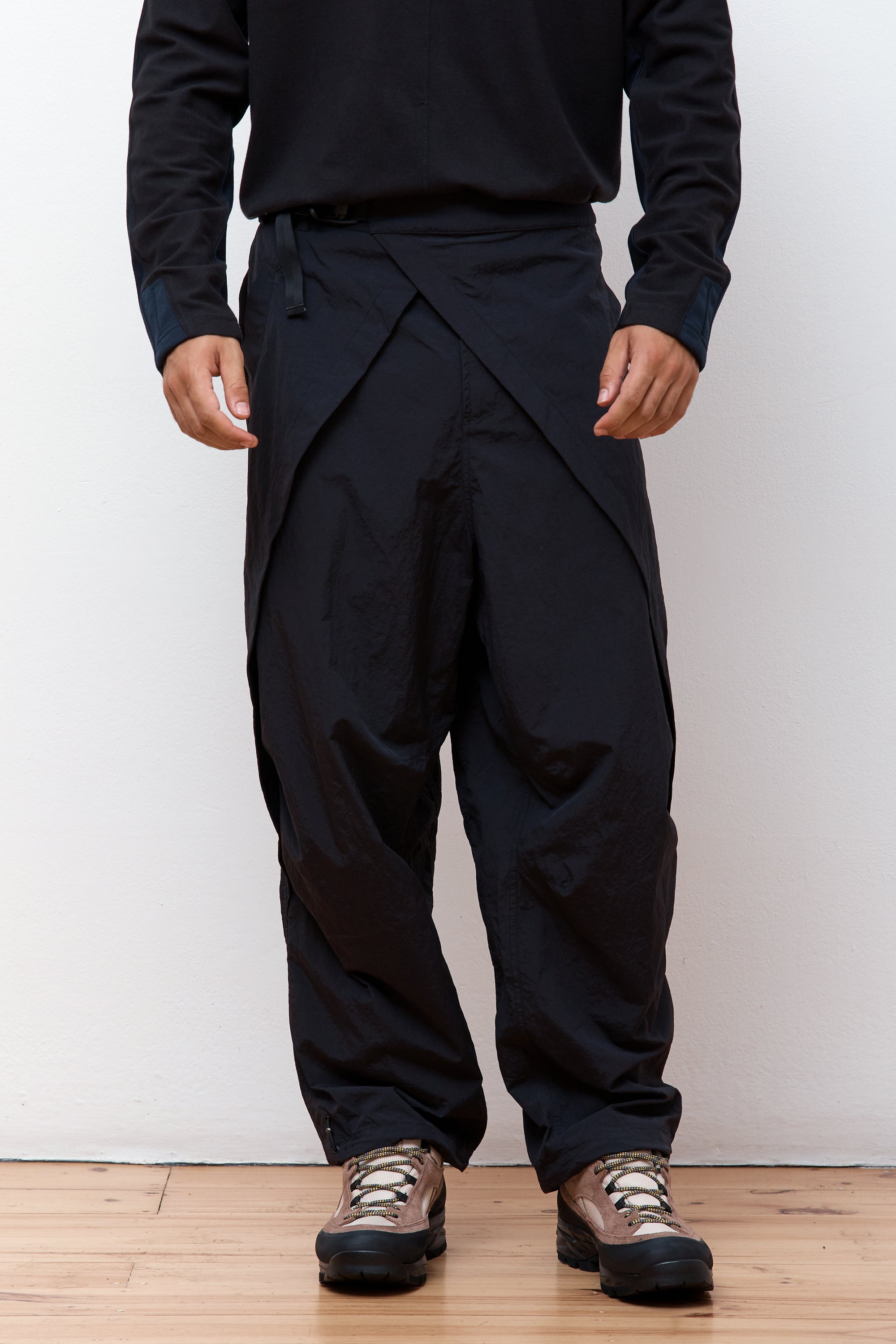 Veg Dyed Hakama Track Pants Black