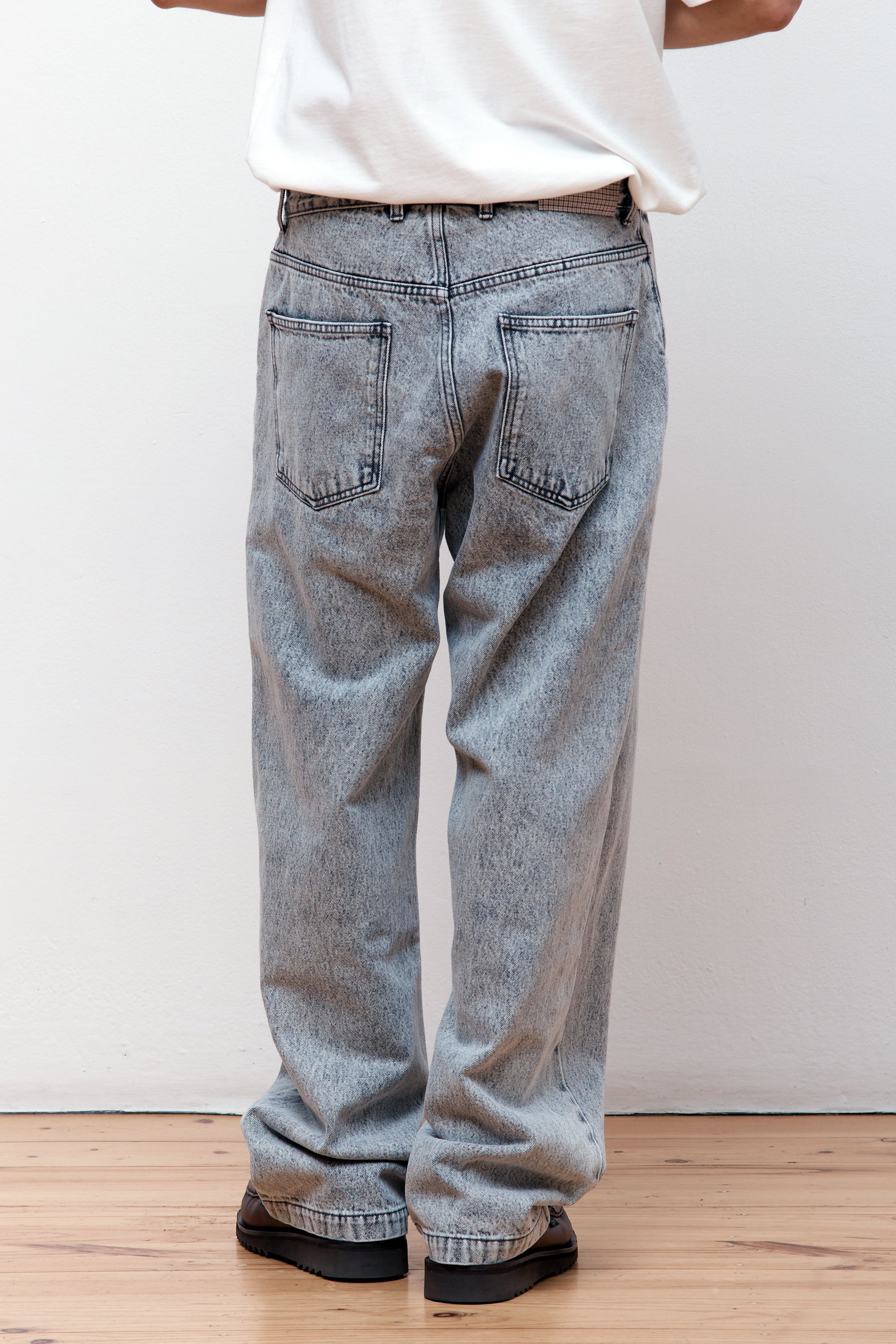 Straight Cut Jeans Acid Wash