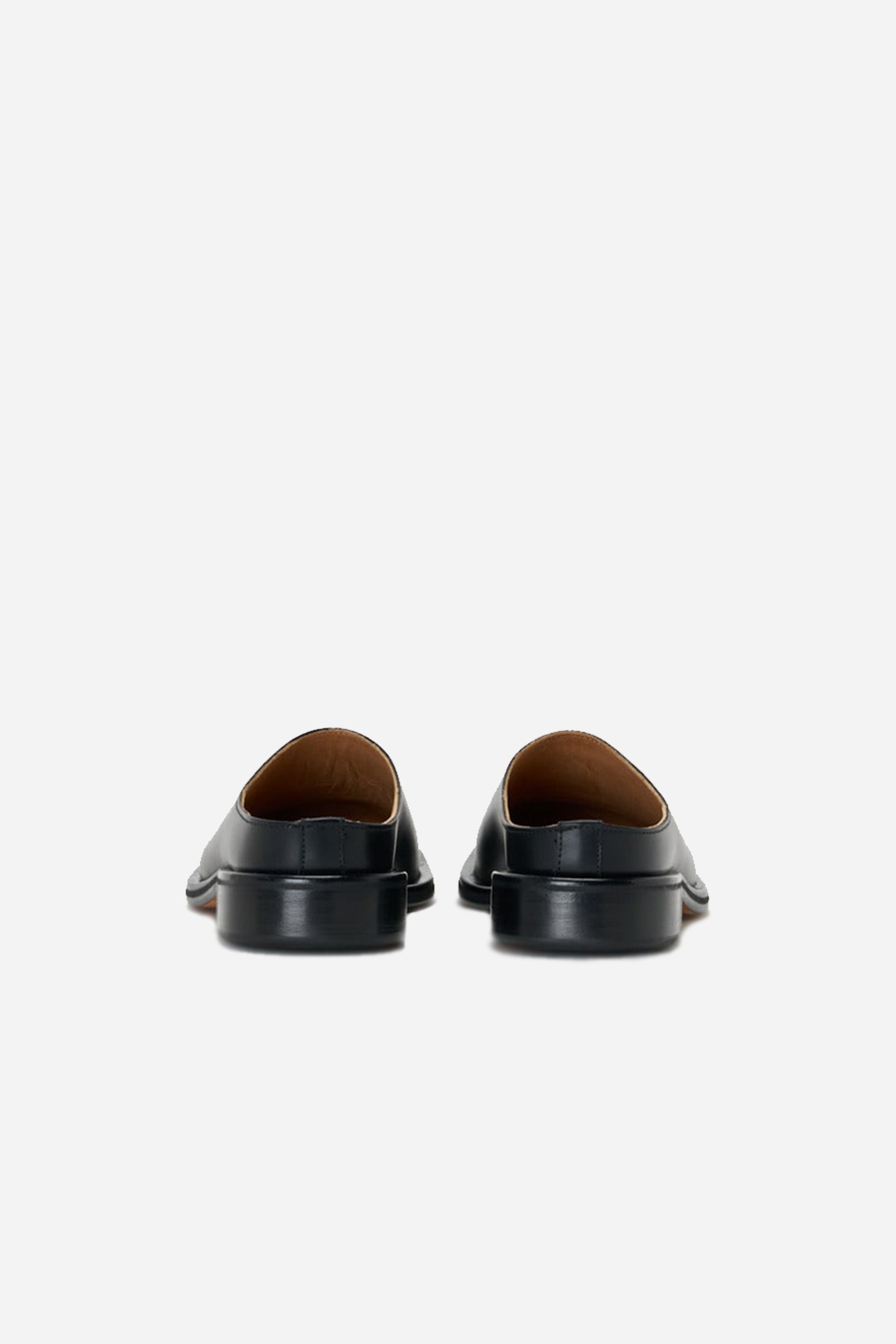 Bear Foot Mule Black