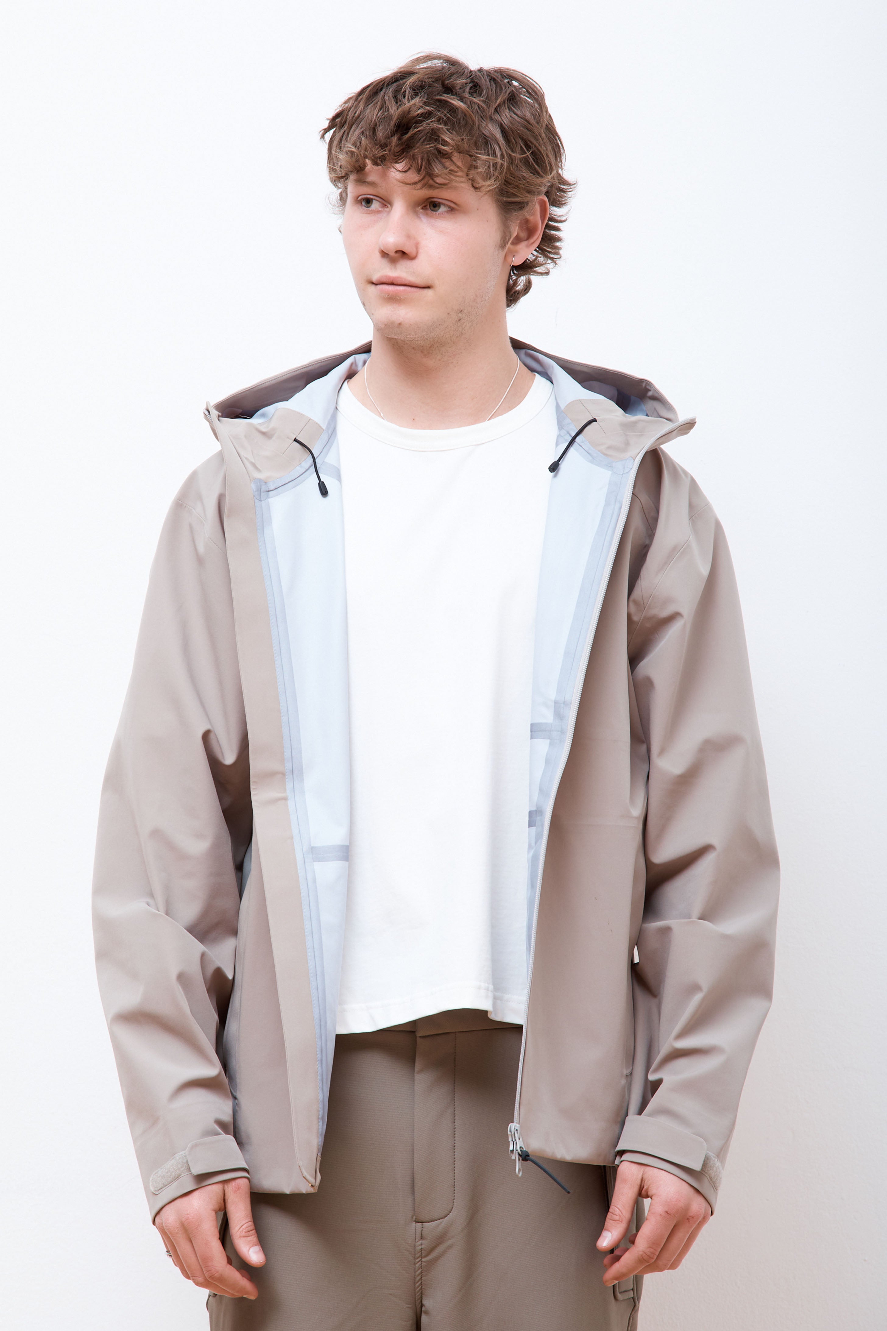 3L Shell Jacket Beige